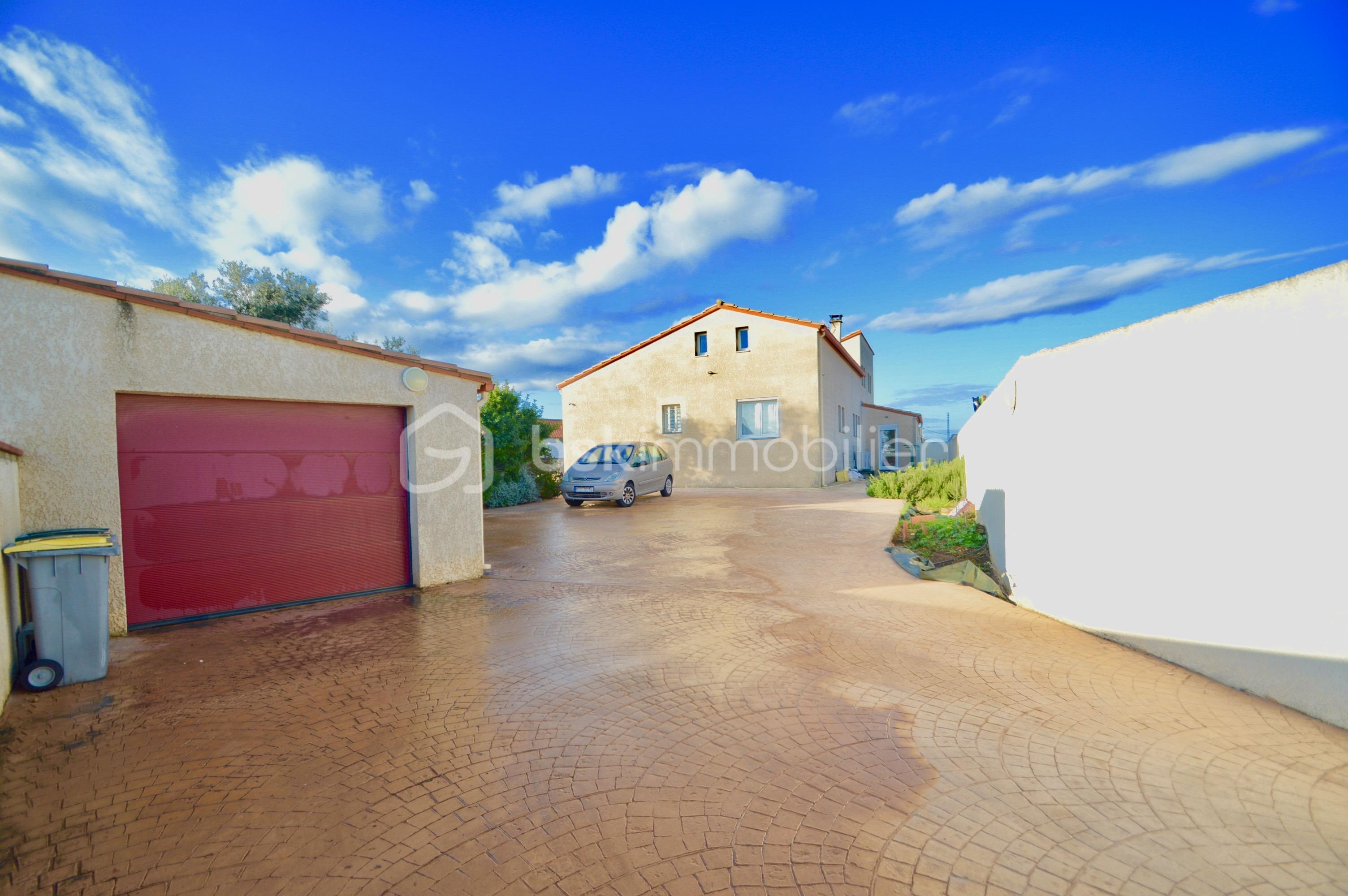 Villa de 180 m² - villa devant - 1.jpg