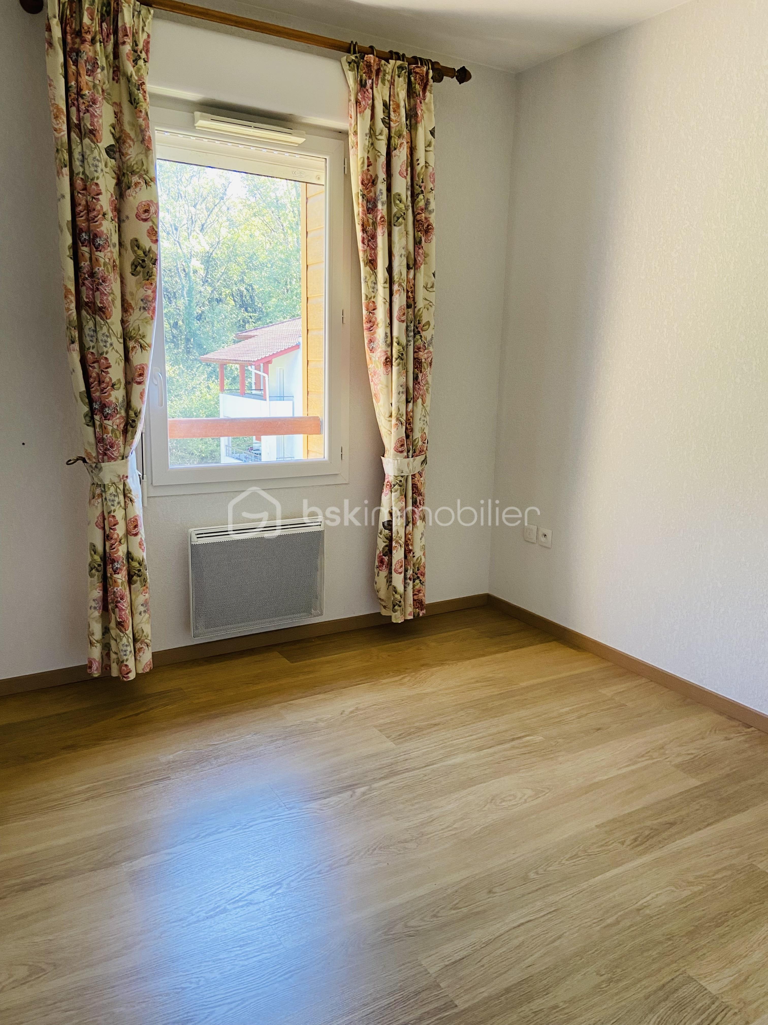 Appartement de 61 m² - 9 chambre.jpg