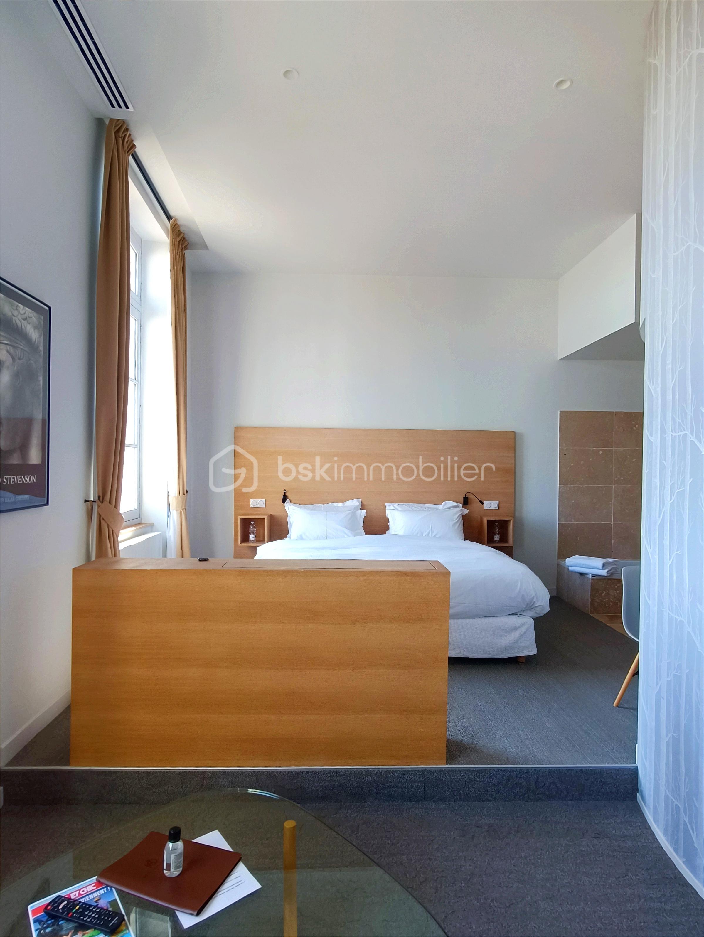 Hotel particulier de 650 m² - 1000088419.jpg