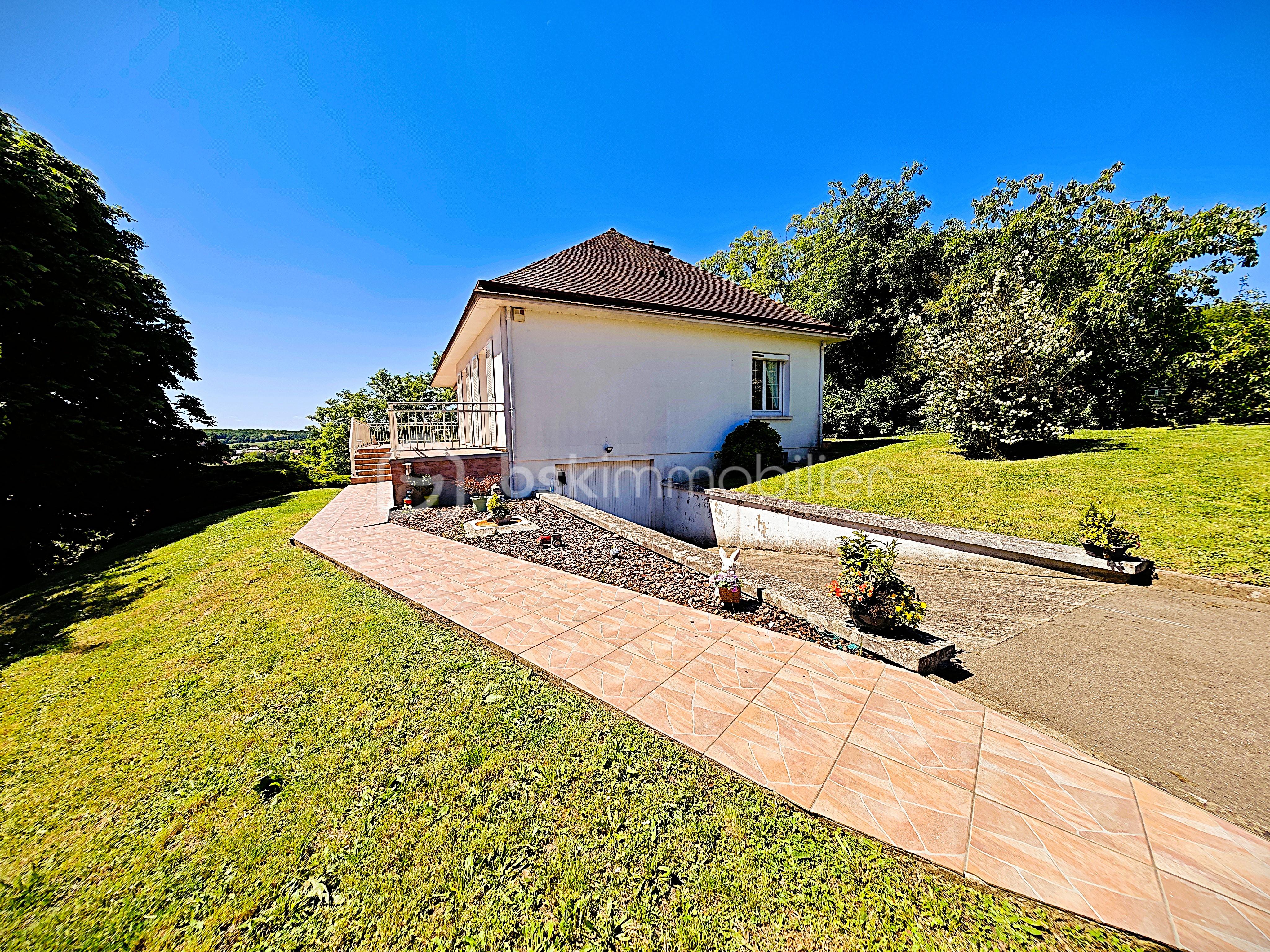Maison d architecte de 120 m² - APCHER 19.jpg