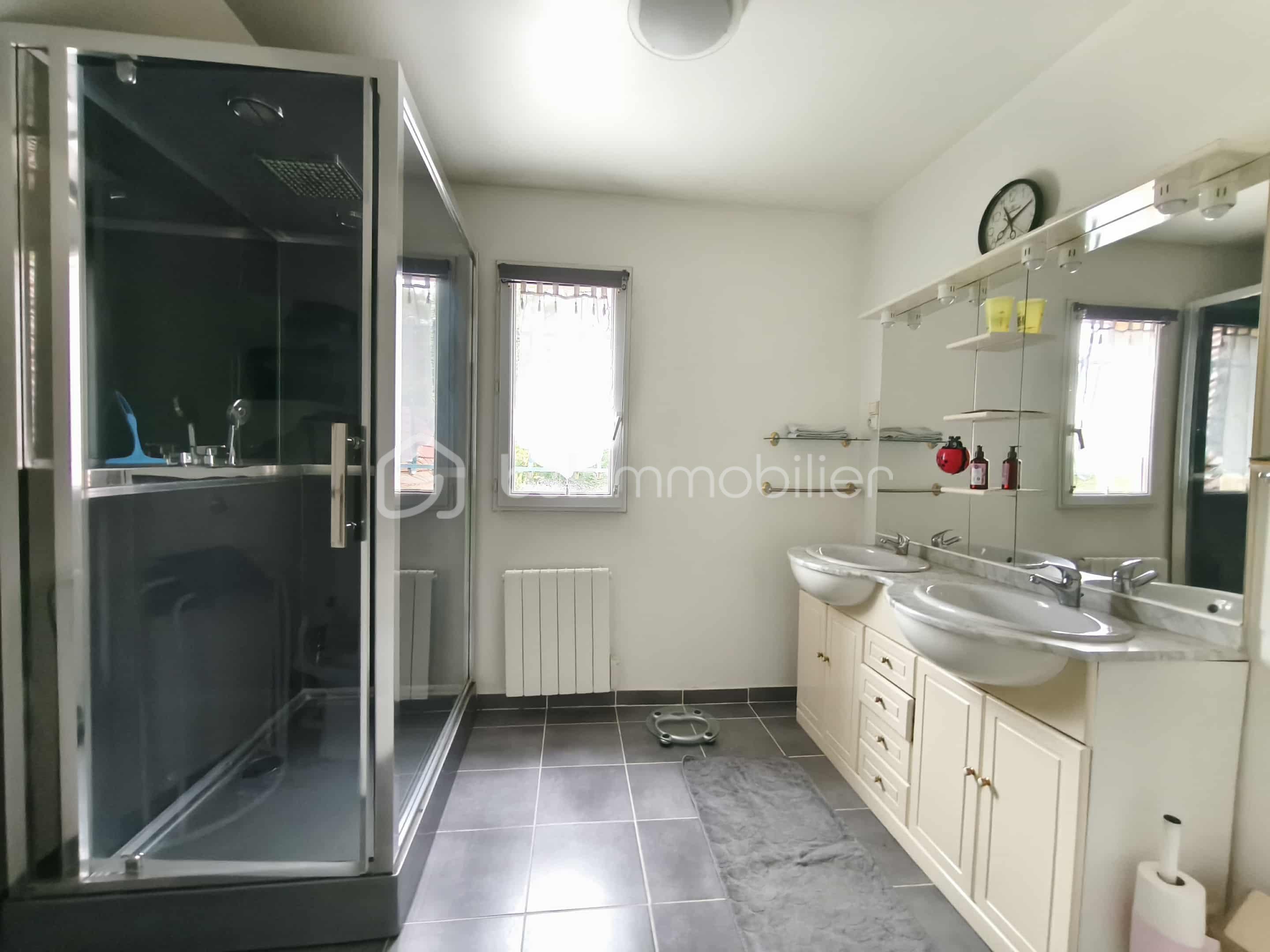Maison de 232 m² - 18.jpeg