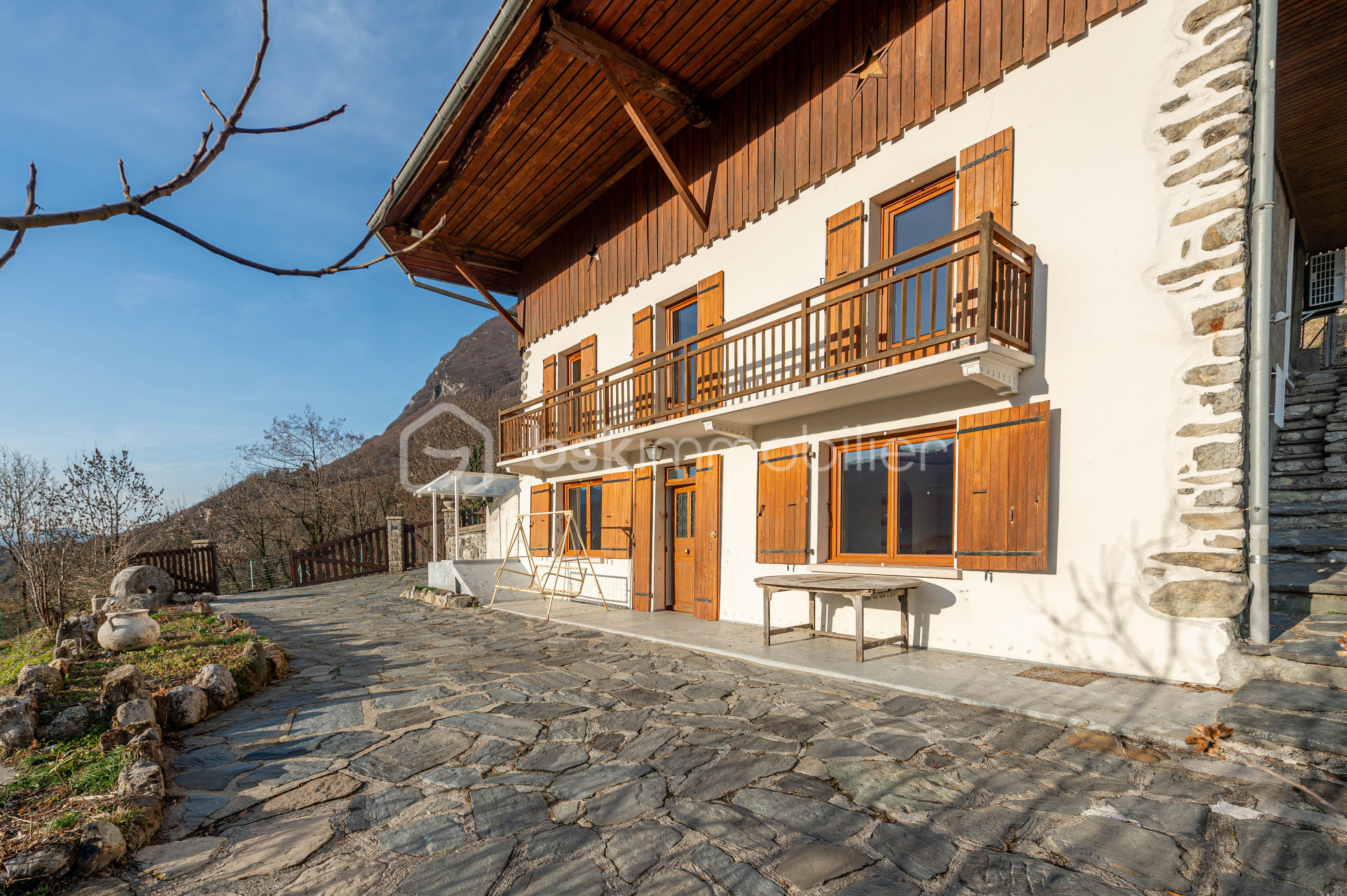 Maison de 116 m² - BSK-Maison-St-Vital@KaptureBD-12.jpg