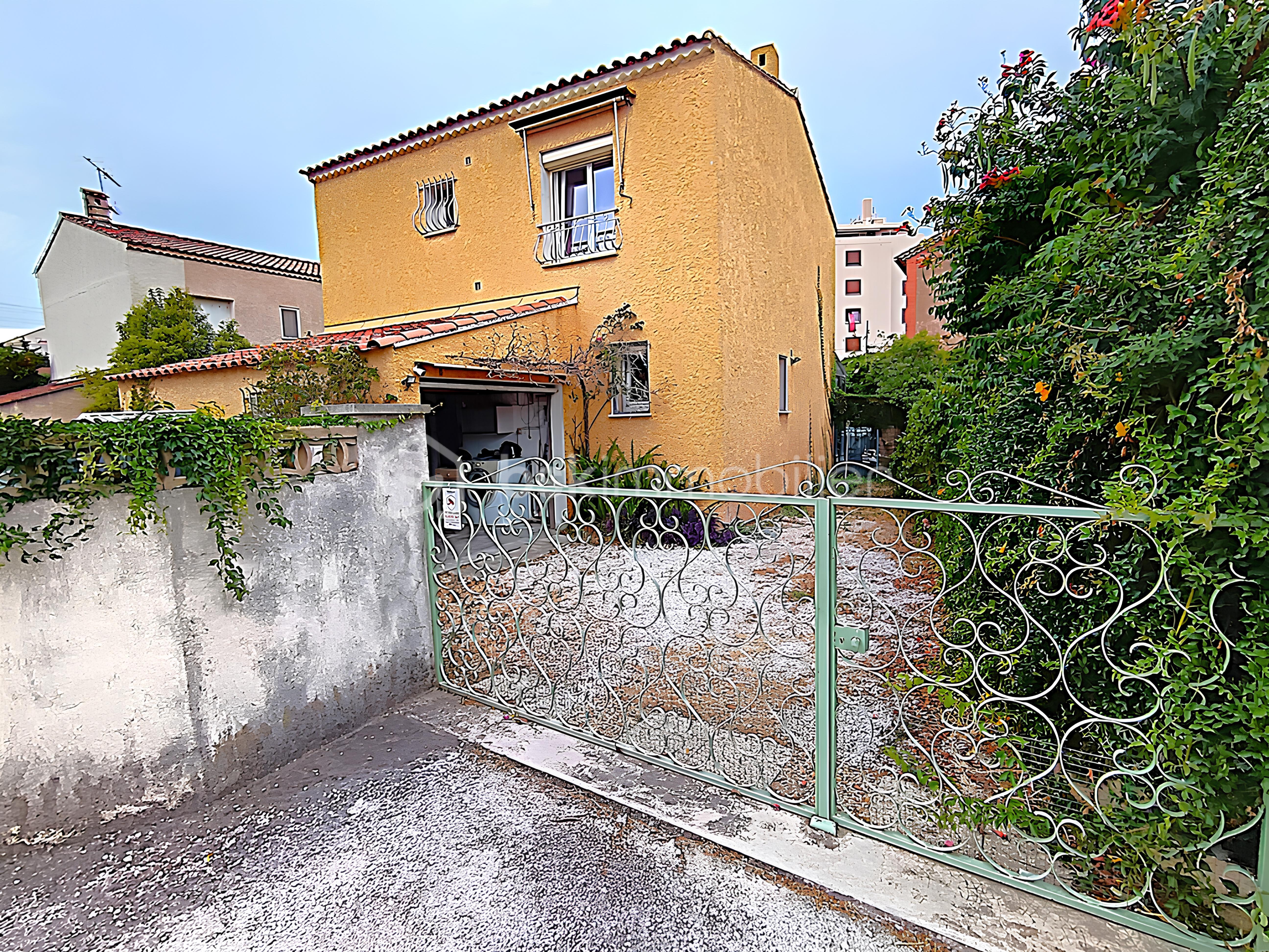 Maison de 94 m² - 20 Devanture 1.jpg