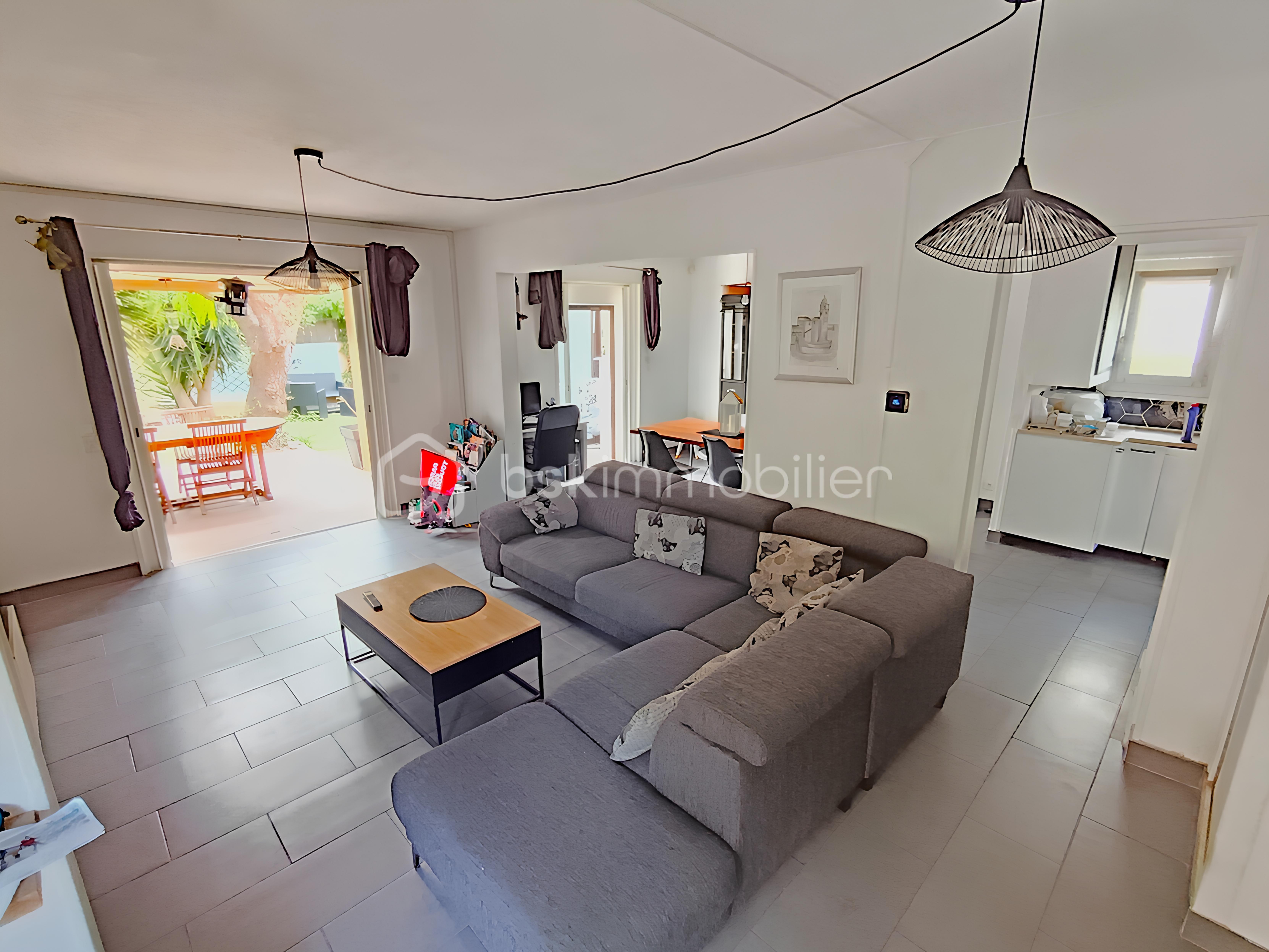 Maison de 94 m² - 3 Séjour 1.jpg