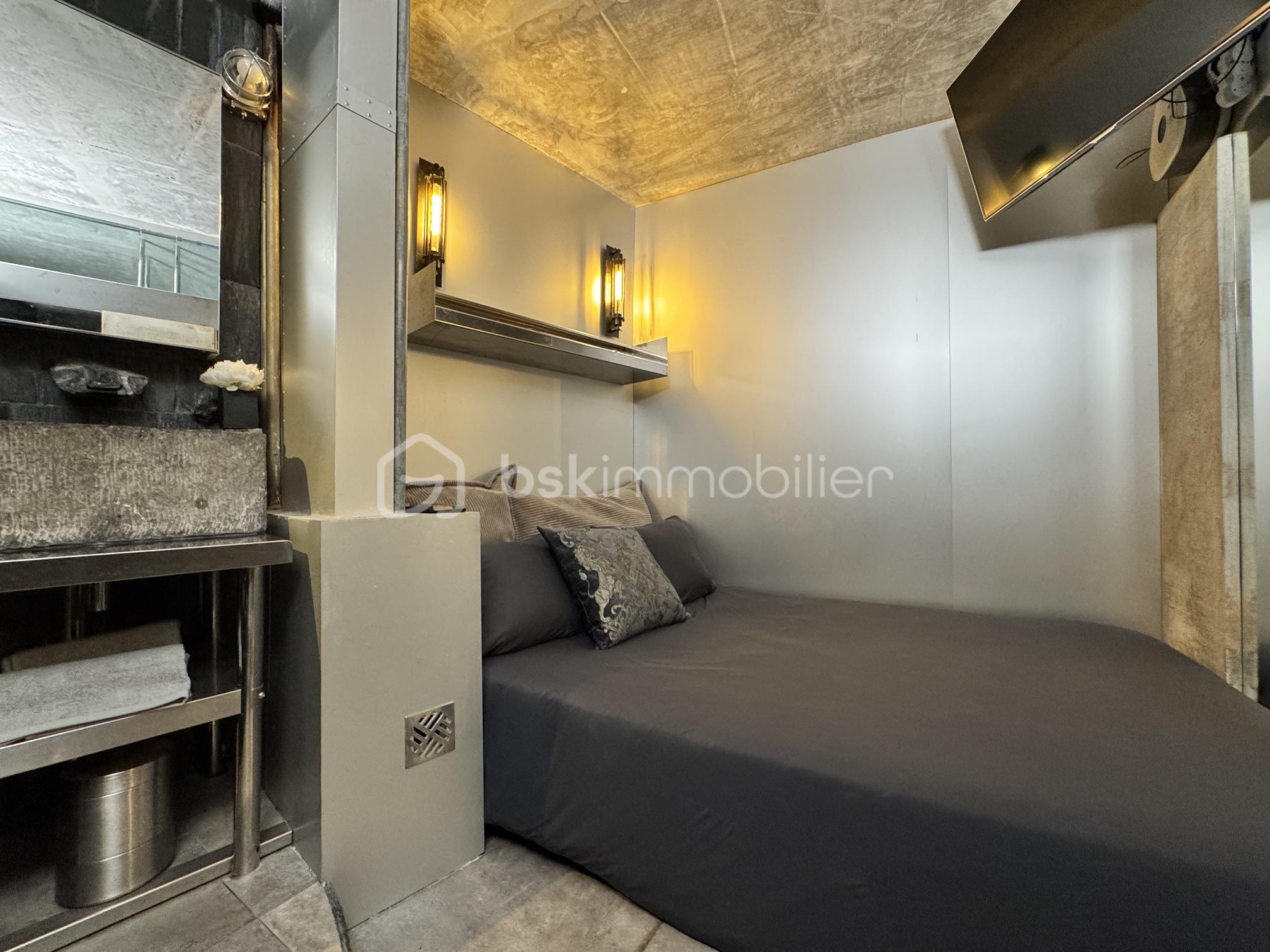 Chambre 1 bed.jpg