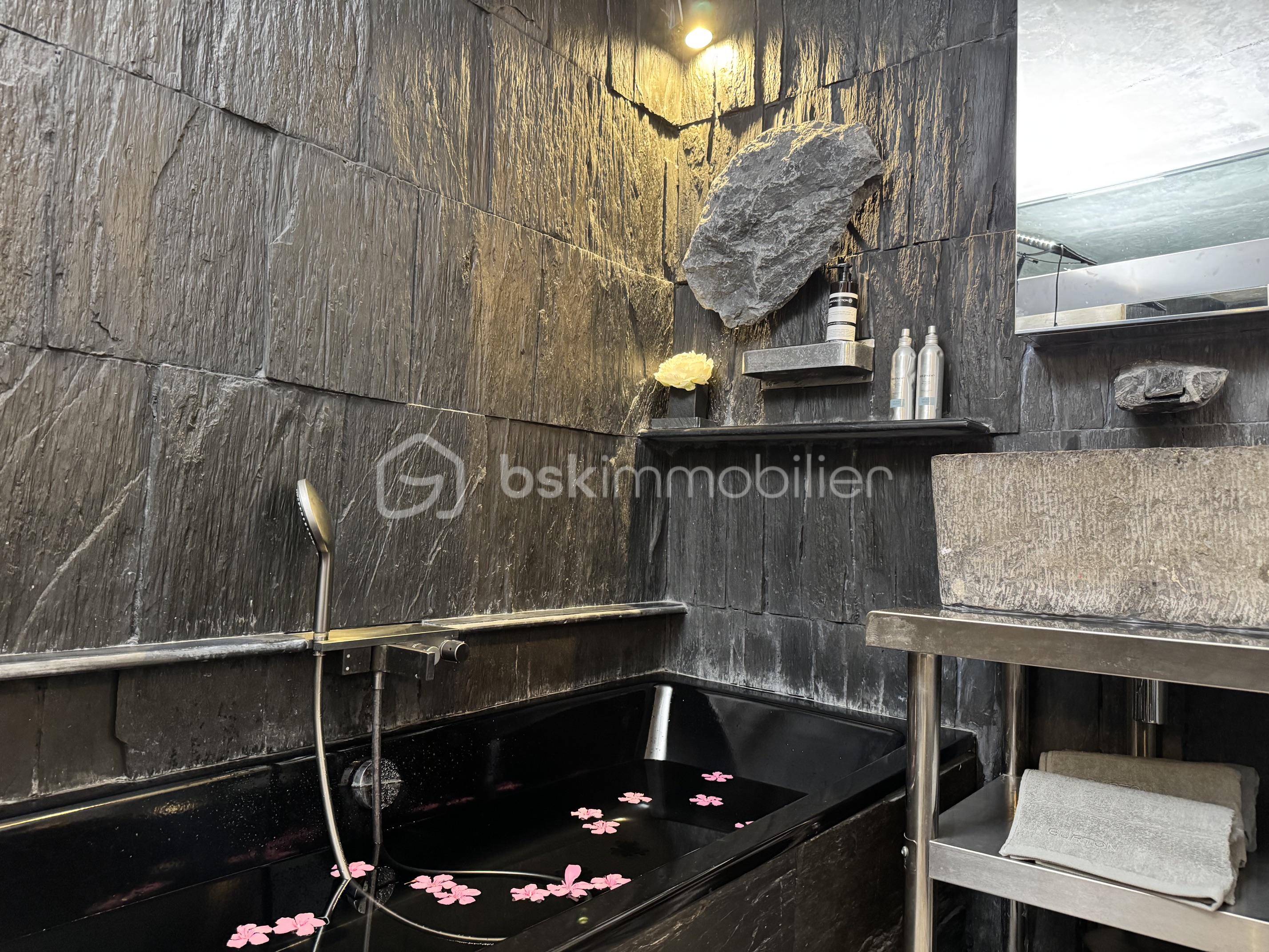 Chambre 1 détails.jpg