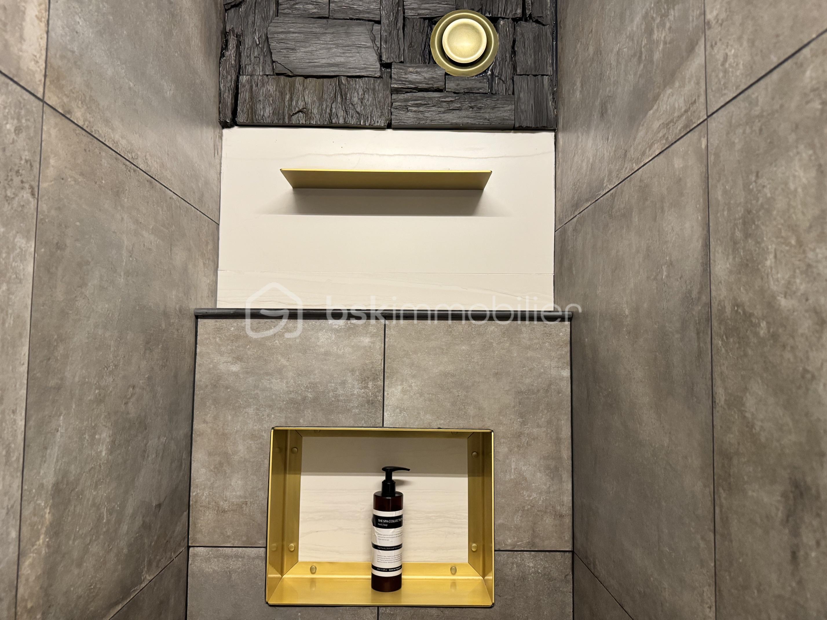 Salle d'eau étail wc.jpg