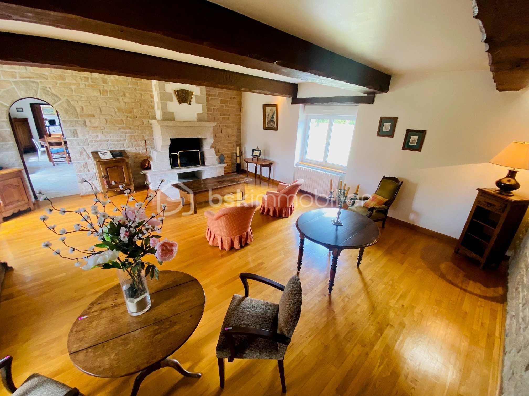 Maison de 310 m² - 3.jpg