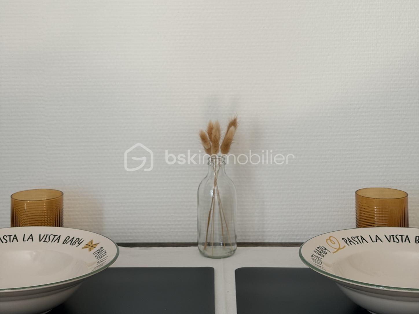 table_1448x1086 2.jpg