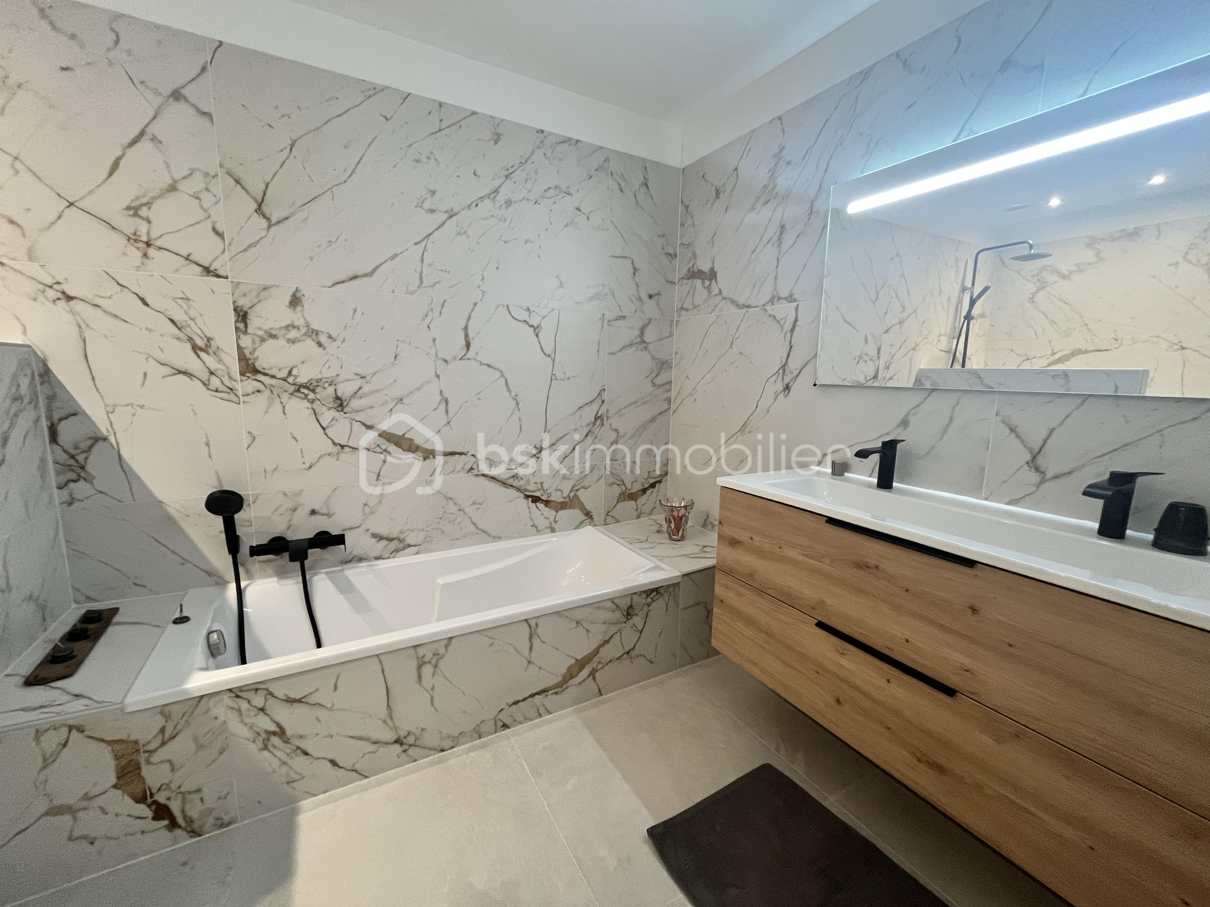 Maison contemporaine de 104 m² - tempImagevlXmHT.png