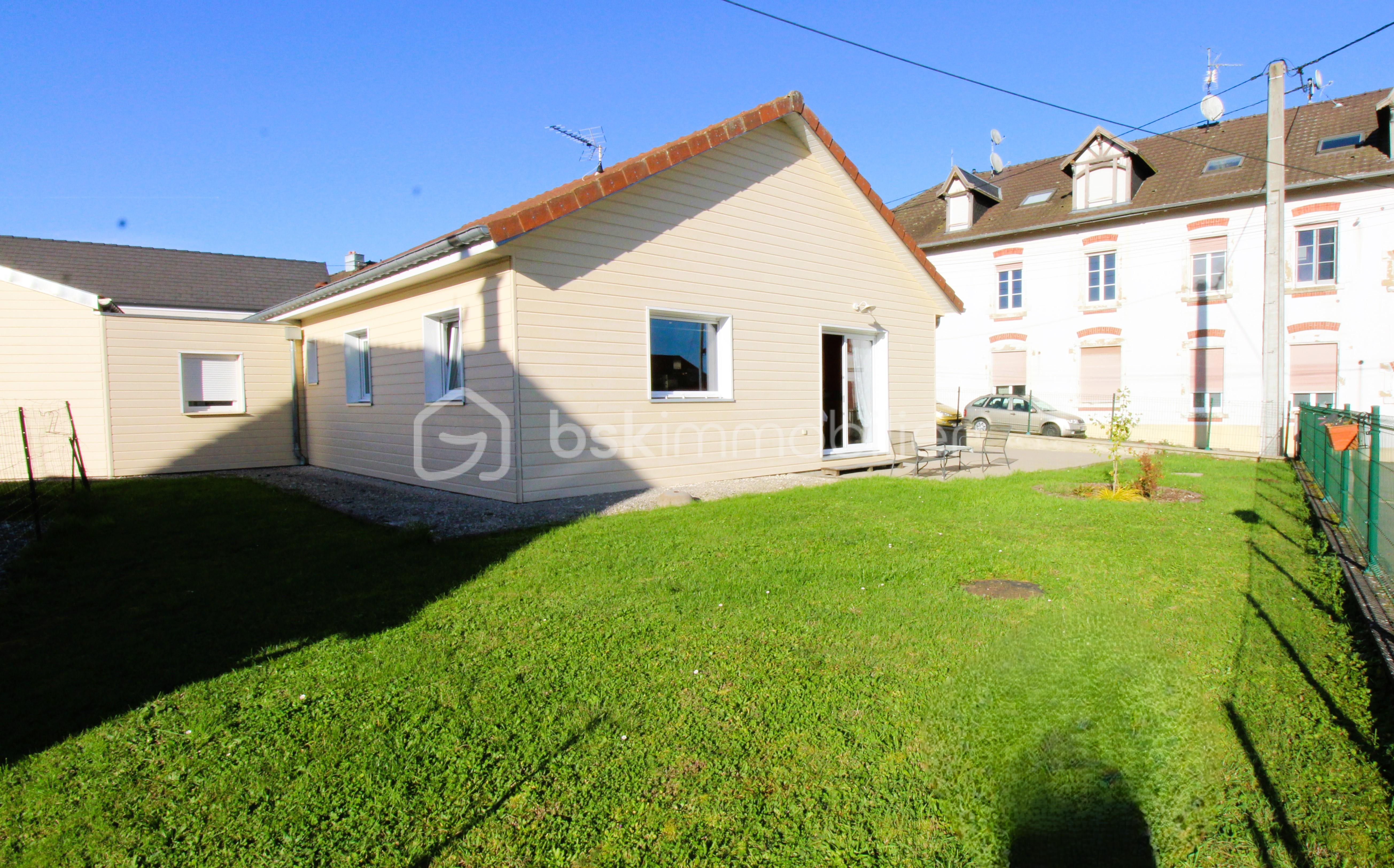 Maison de 100 m² - JARDIN TERRASSE V1.JPG