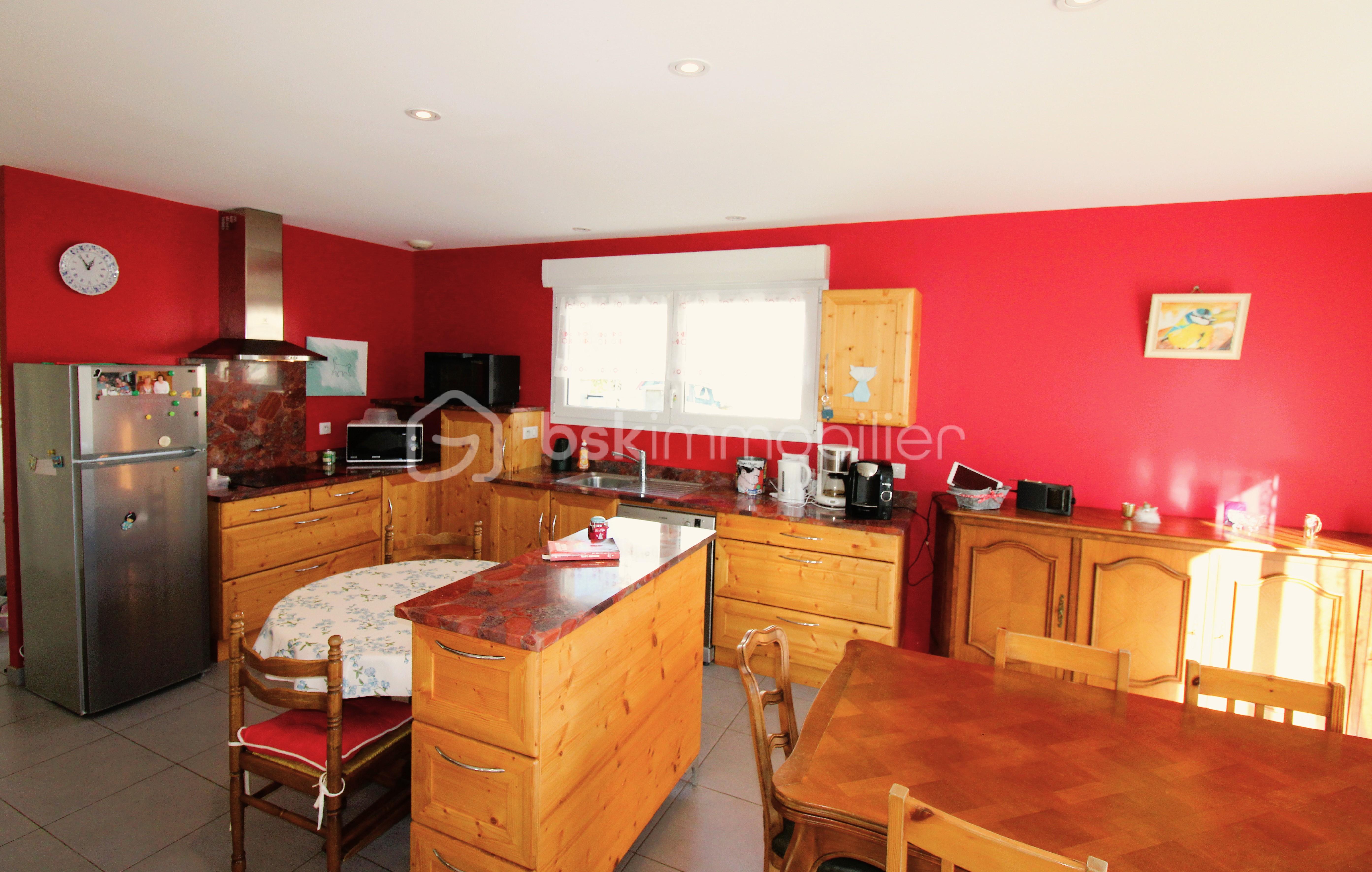 Maison de 100 m² - CUISINE V1.JPG