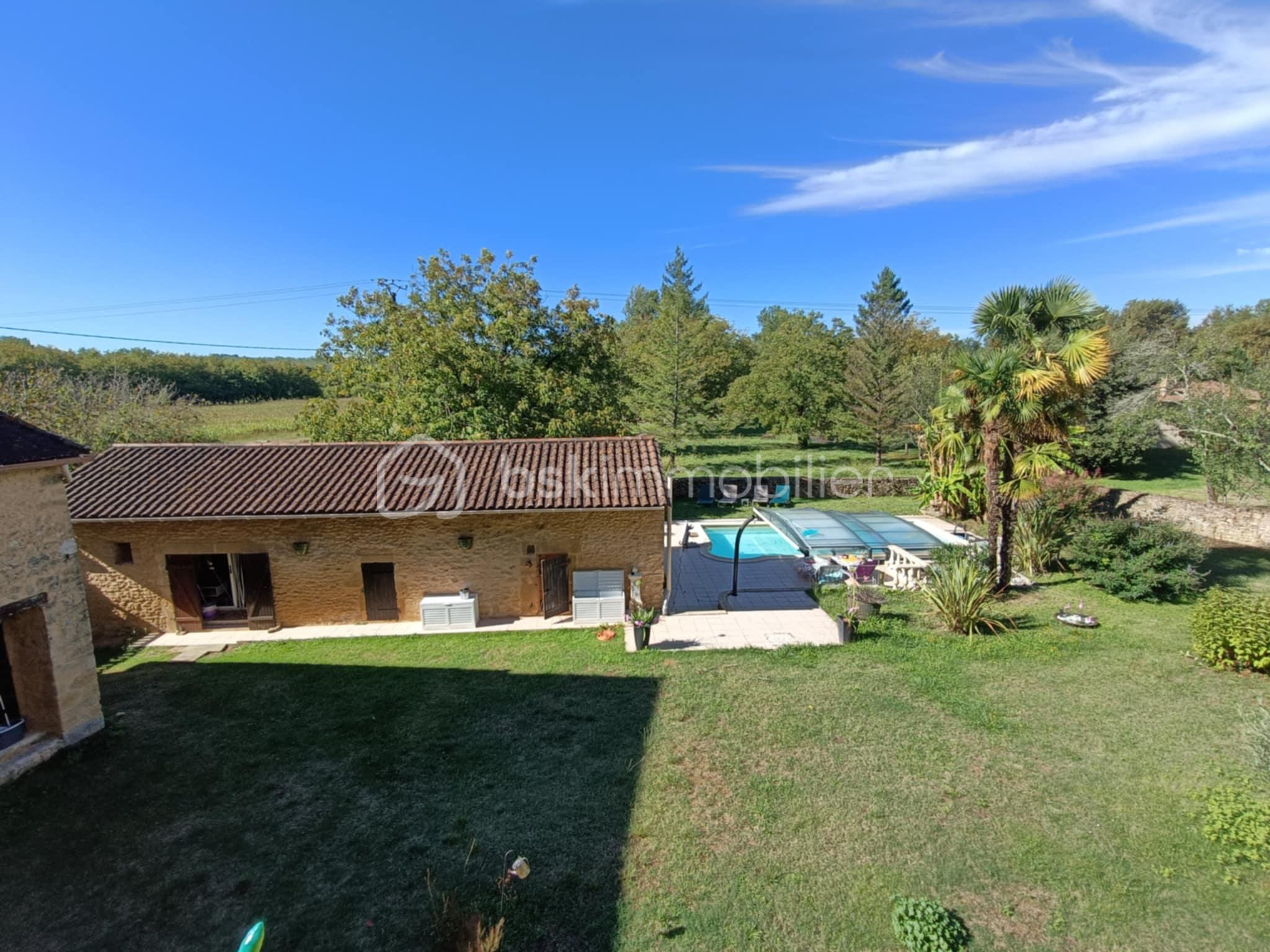 Maison en pierre de 144 m² - 65cc0c2e-aeec-47fb-a4c3-cdcf18534743.jpg