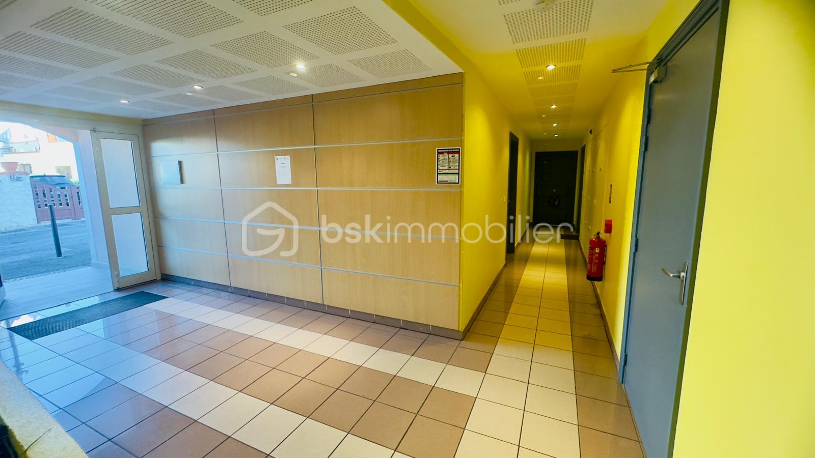 Appartement de 57,16 m² - hall d'entree.jpg