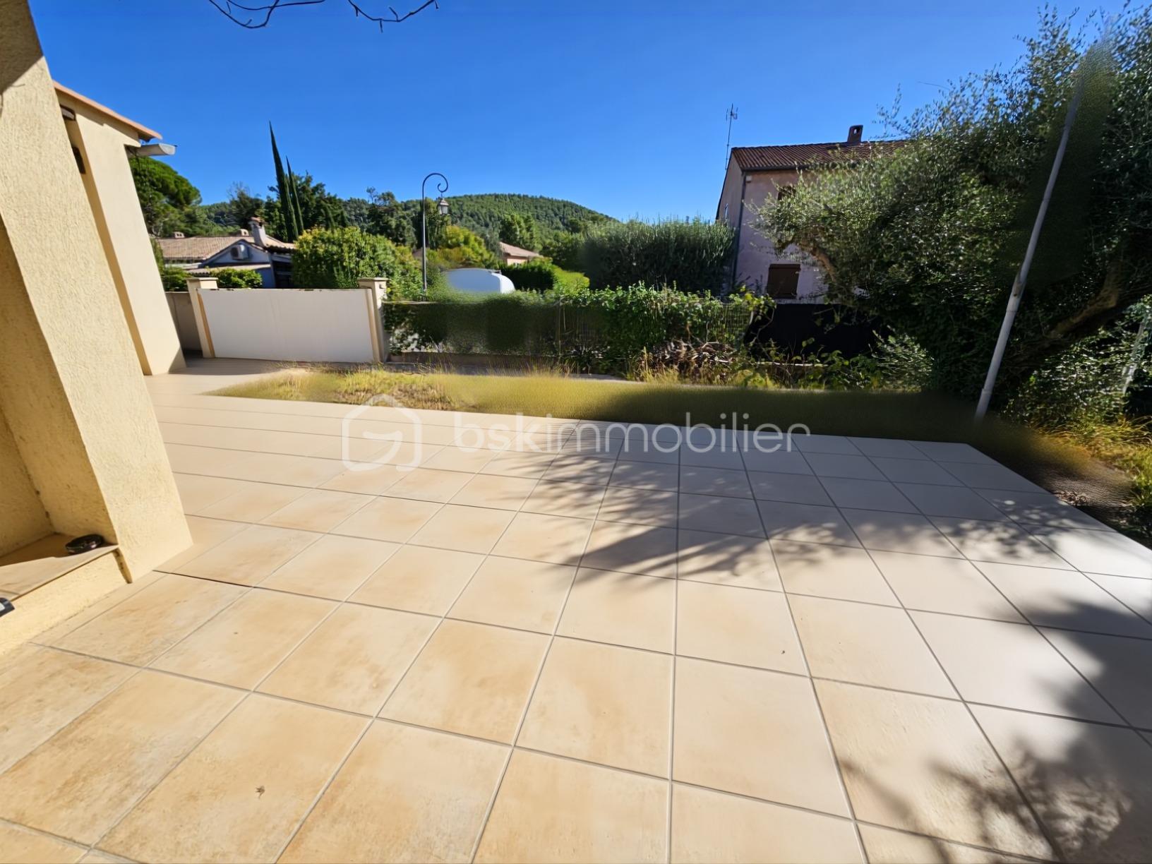 Maison de 150 m² - Terrasse.jpg