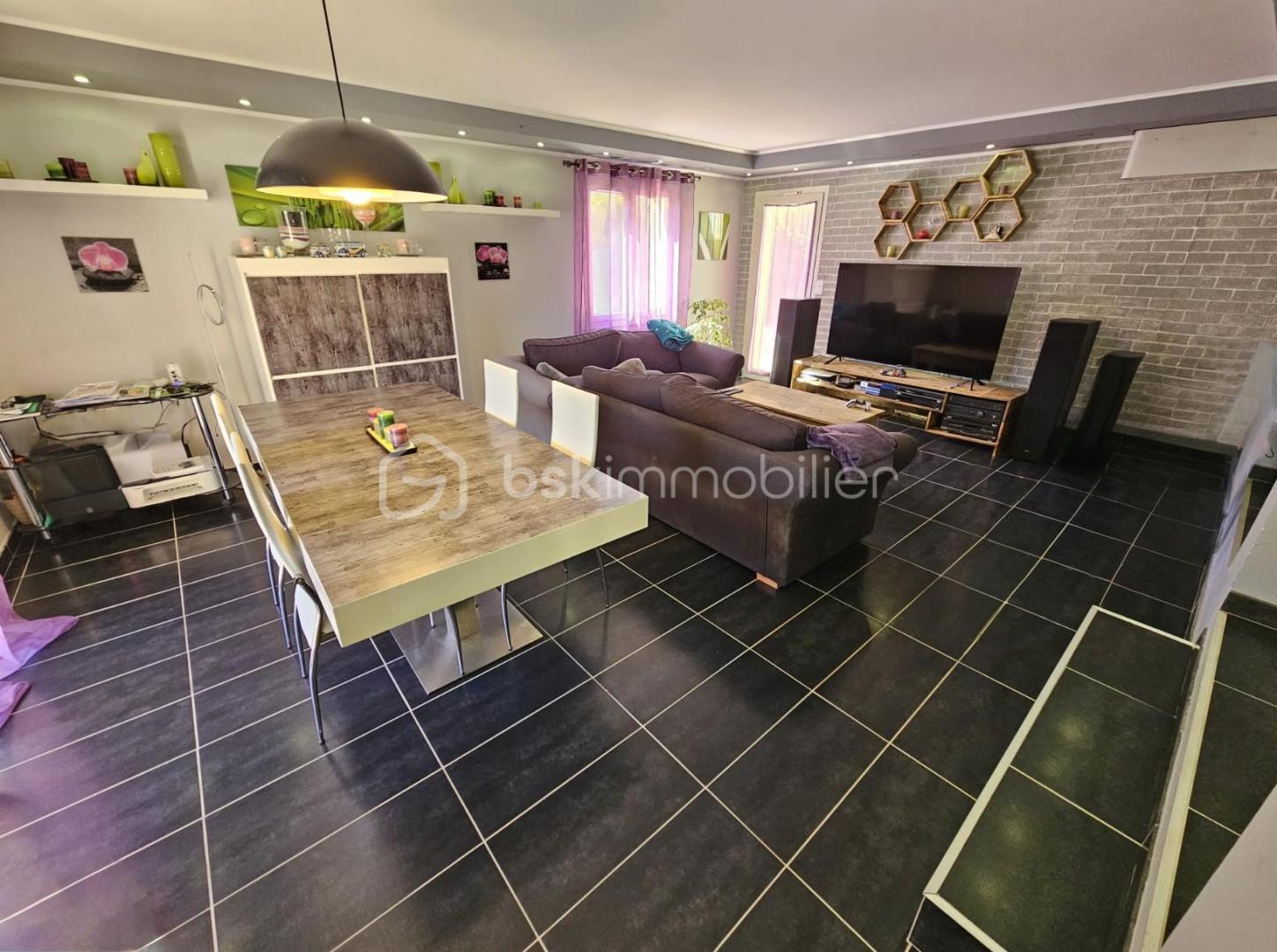 Maison de 150 m² - 3cde26b2646c818-1.jpg