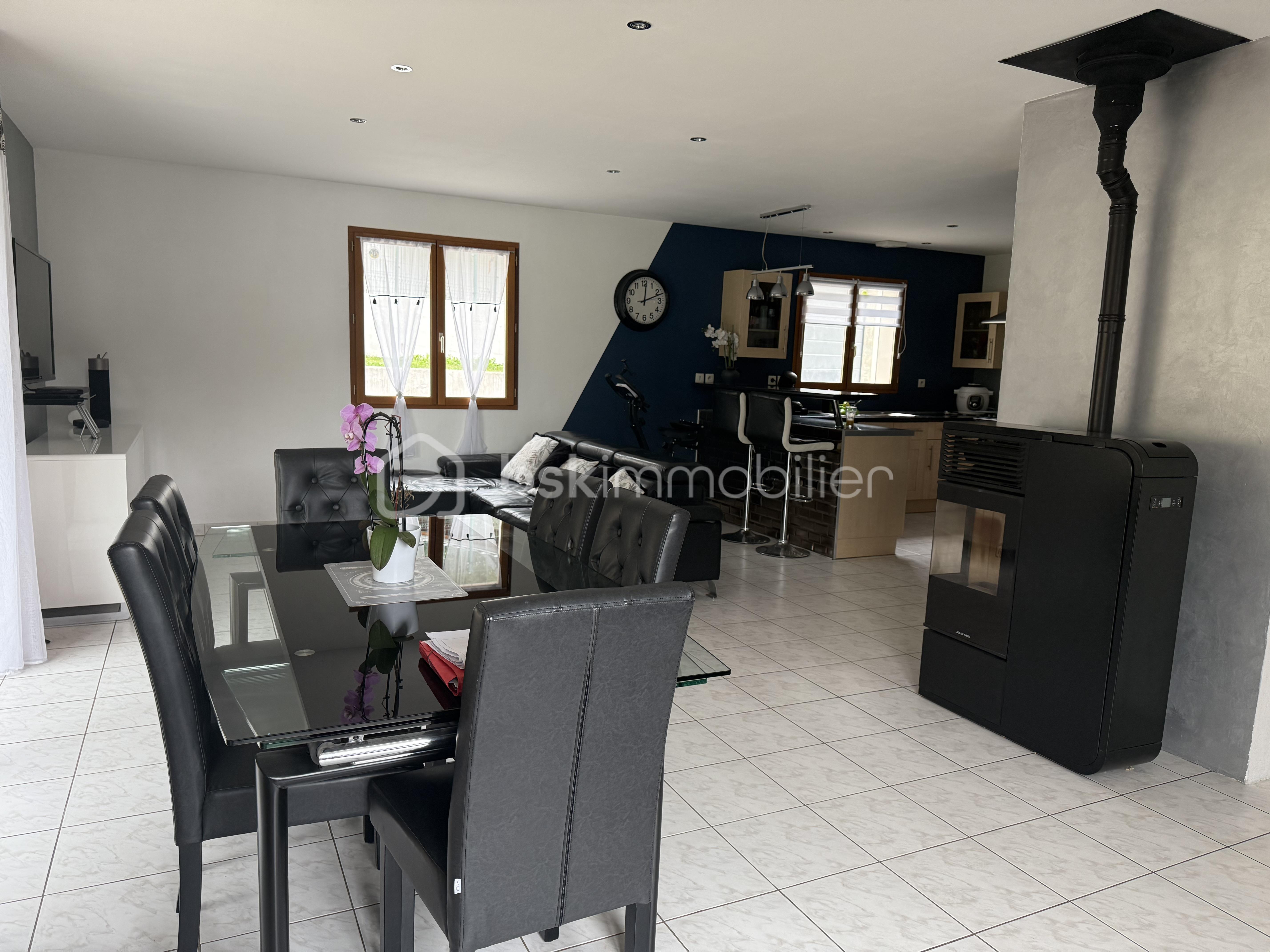 Villa de 98 m² - salon 1809.jpeg