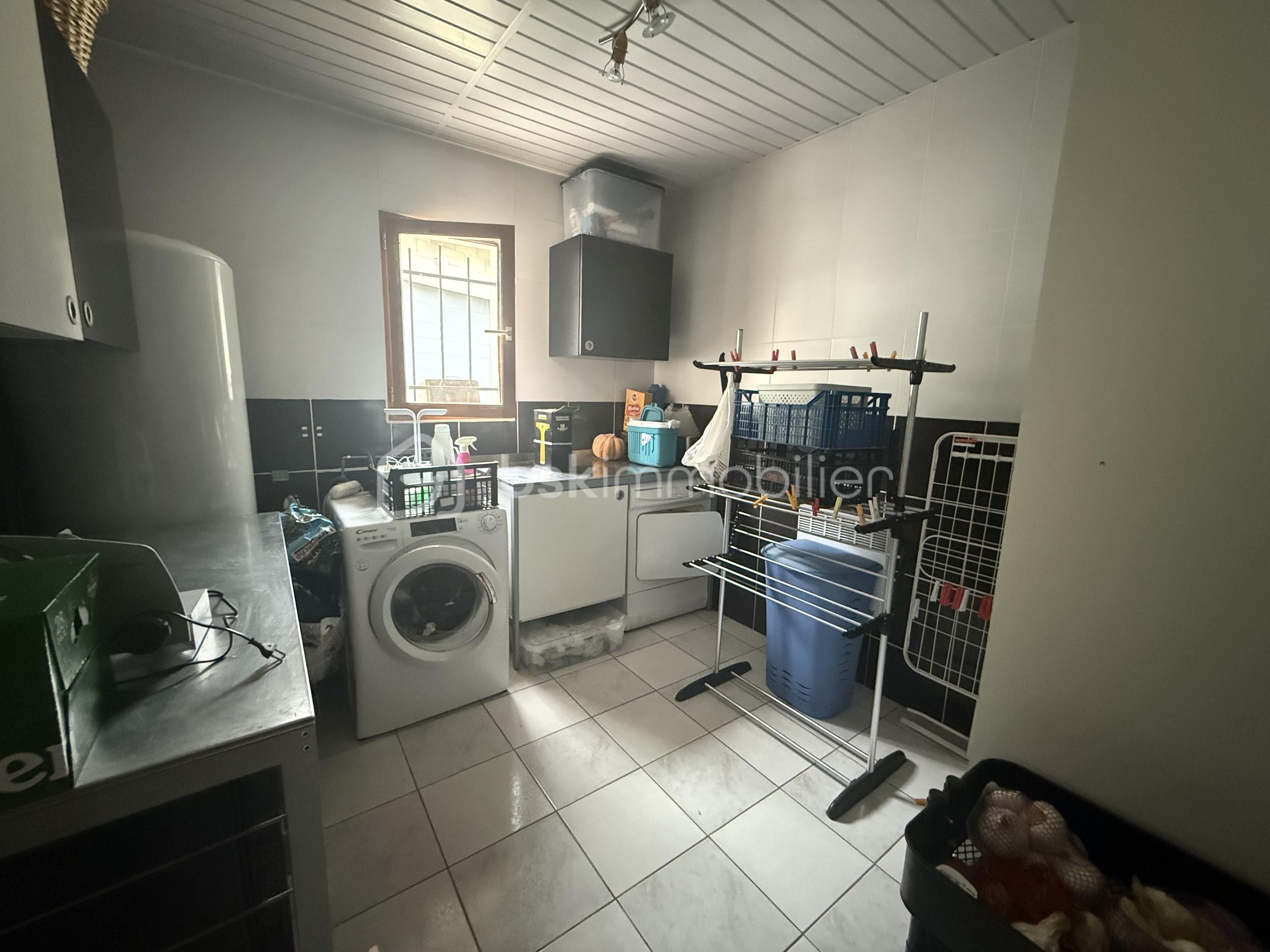 Villa de 98 m² - buanderie 1811.jpeg