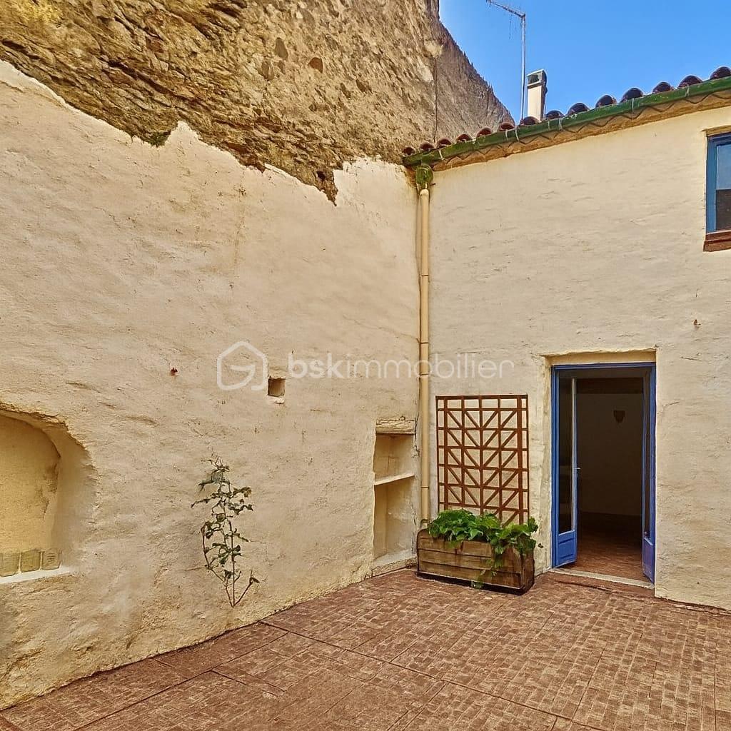 Maison de 133,10 m² - Cour sans table 2.jpeg
