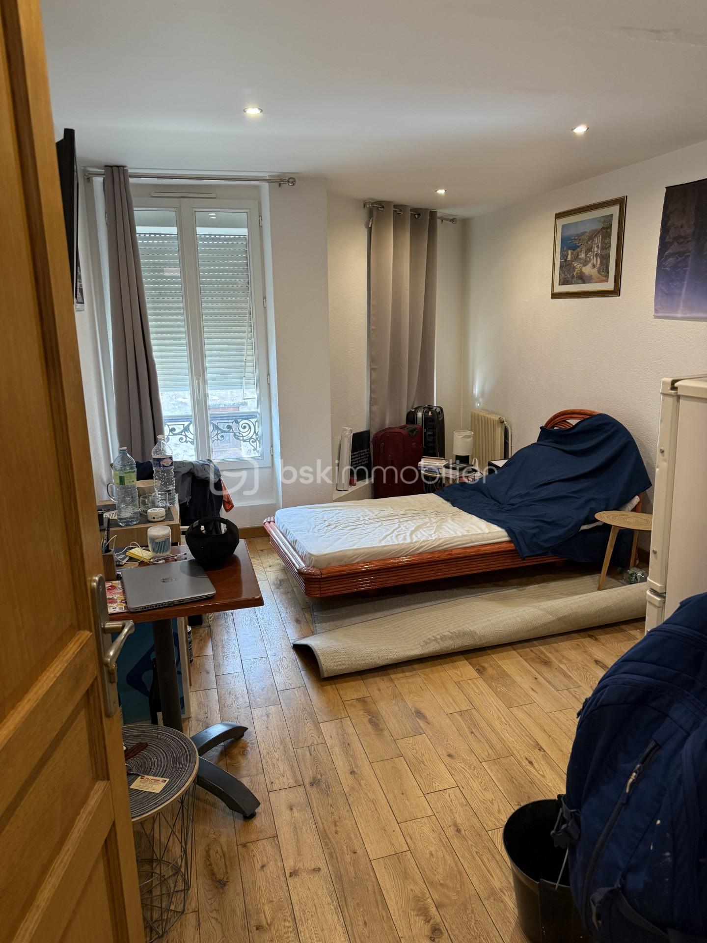 Appartement de 70 m² - buc7.jpg