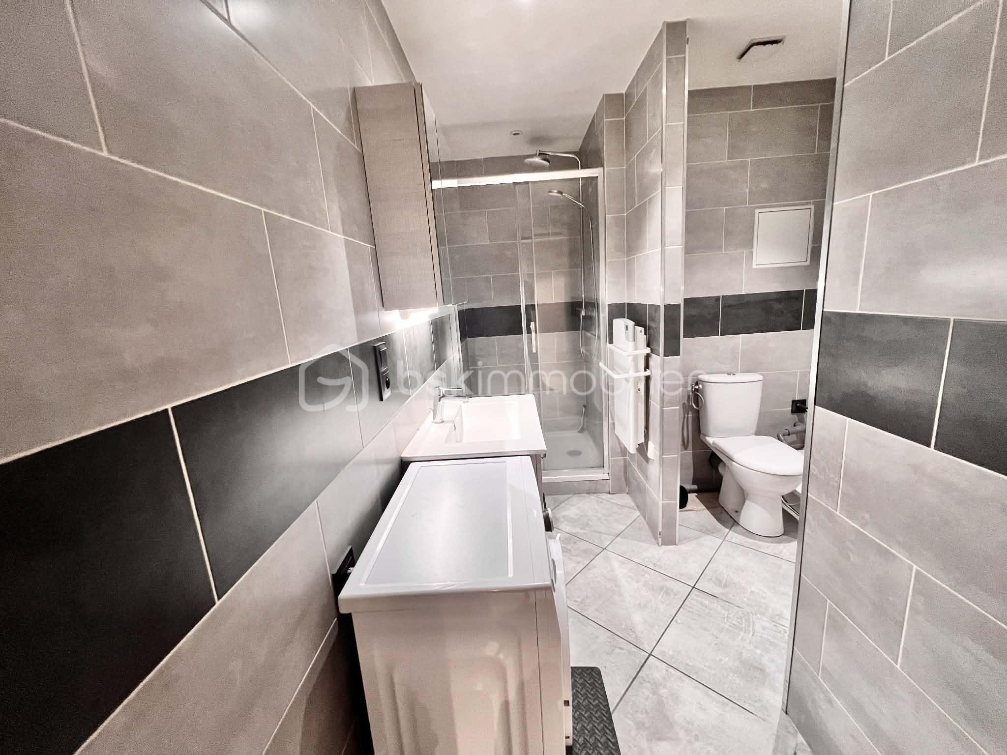 Appartement de 50 m² - 6cb777ba-5c97-4e8b-a0b8-c701a777eab9.jpg