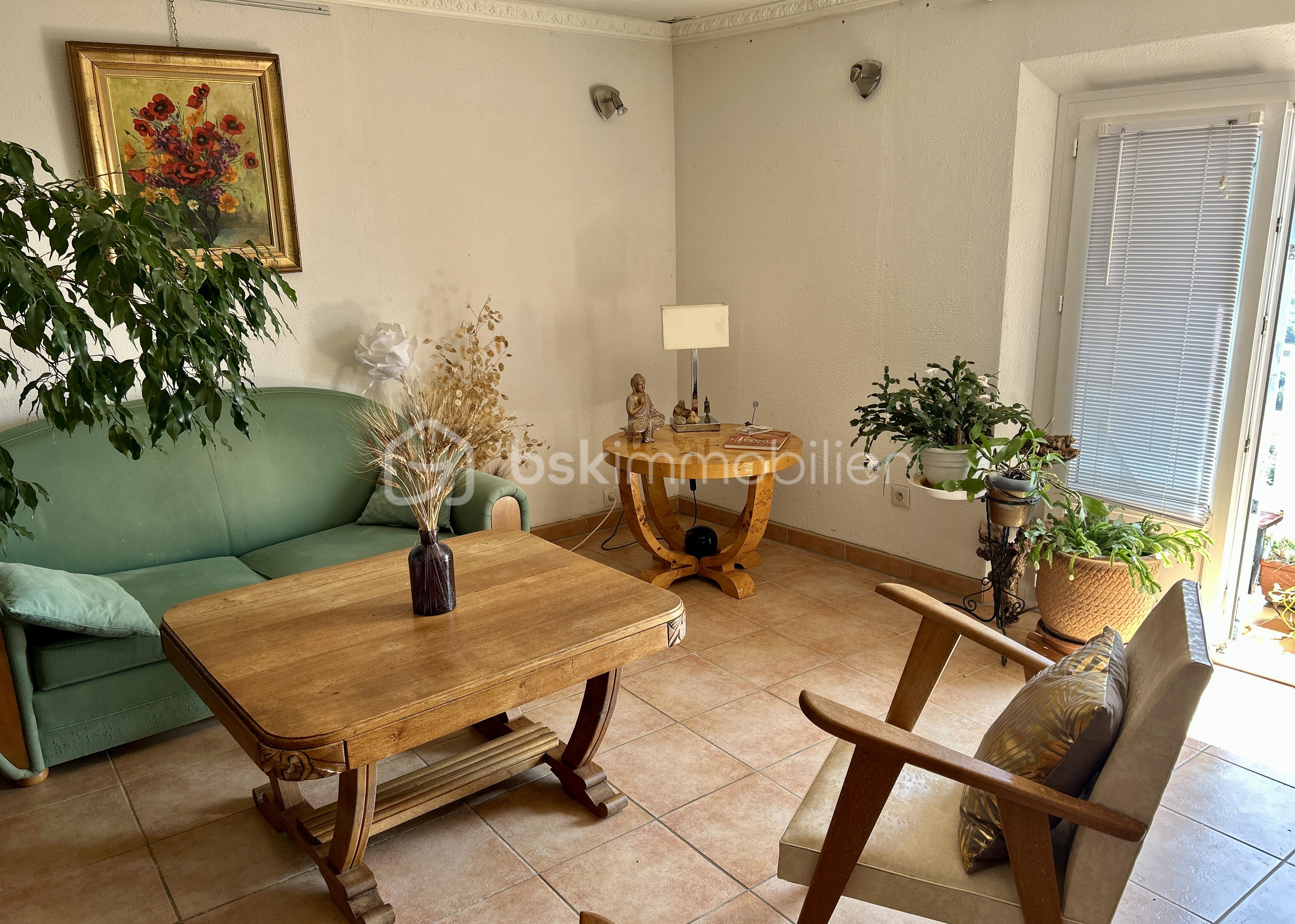Maison de village de 130 m² - SALON.jpg