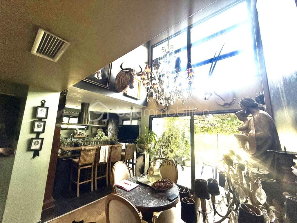 Maison de 182 m² - 084B678B-1480-4DA7-B6B6-8E22F7D85D8A_1_105_c.jpeg