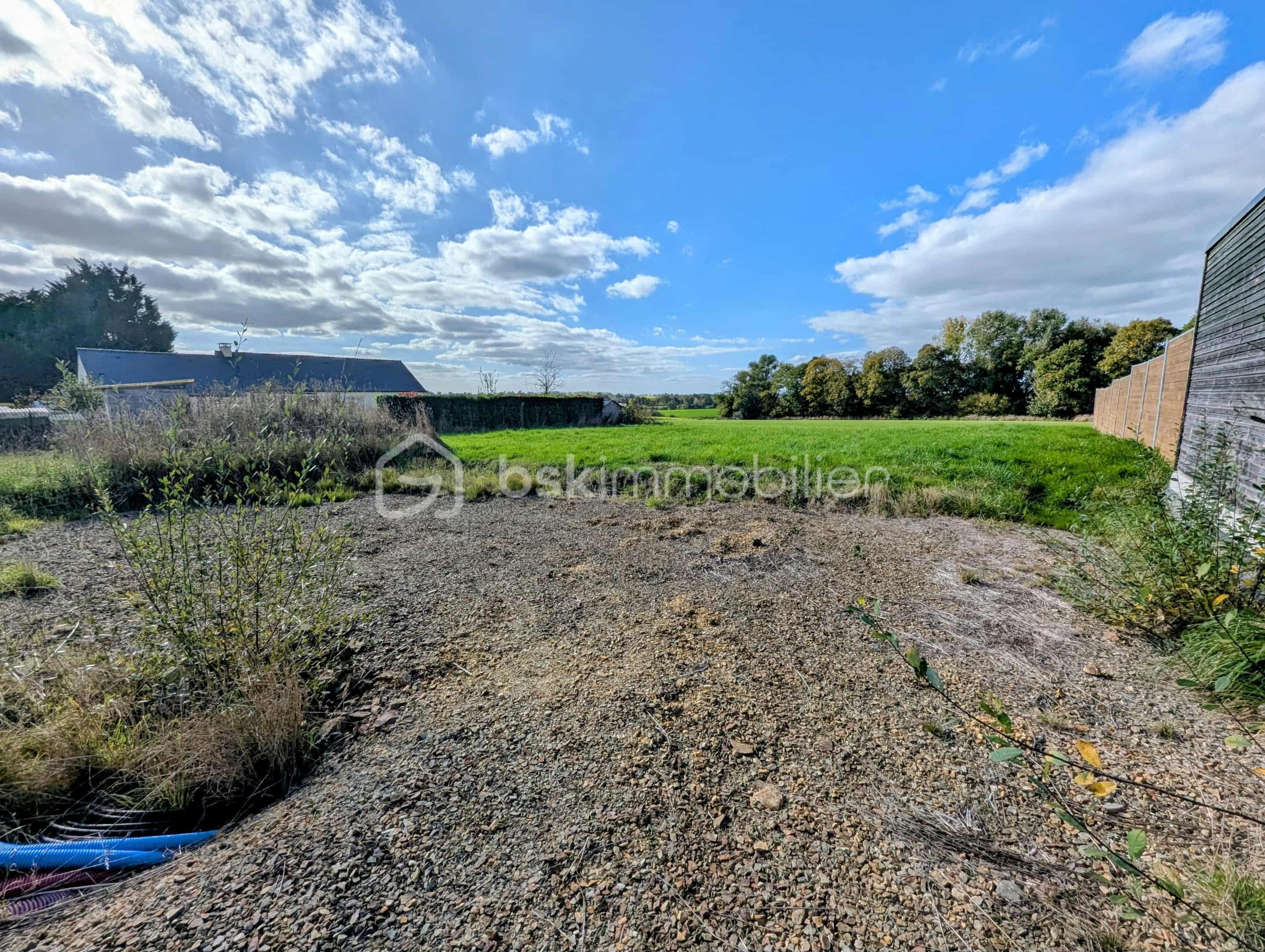 Terrain de 867 m² - 3.jpg