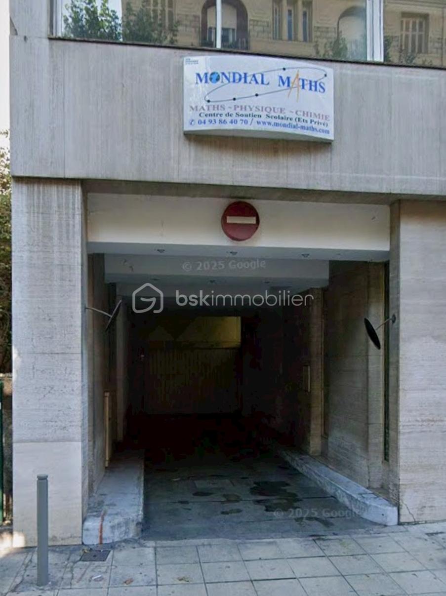 Parking de 13,50 m²