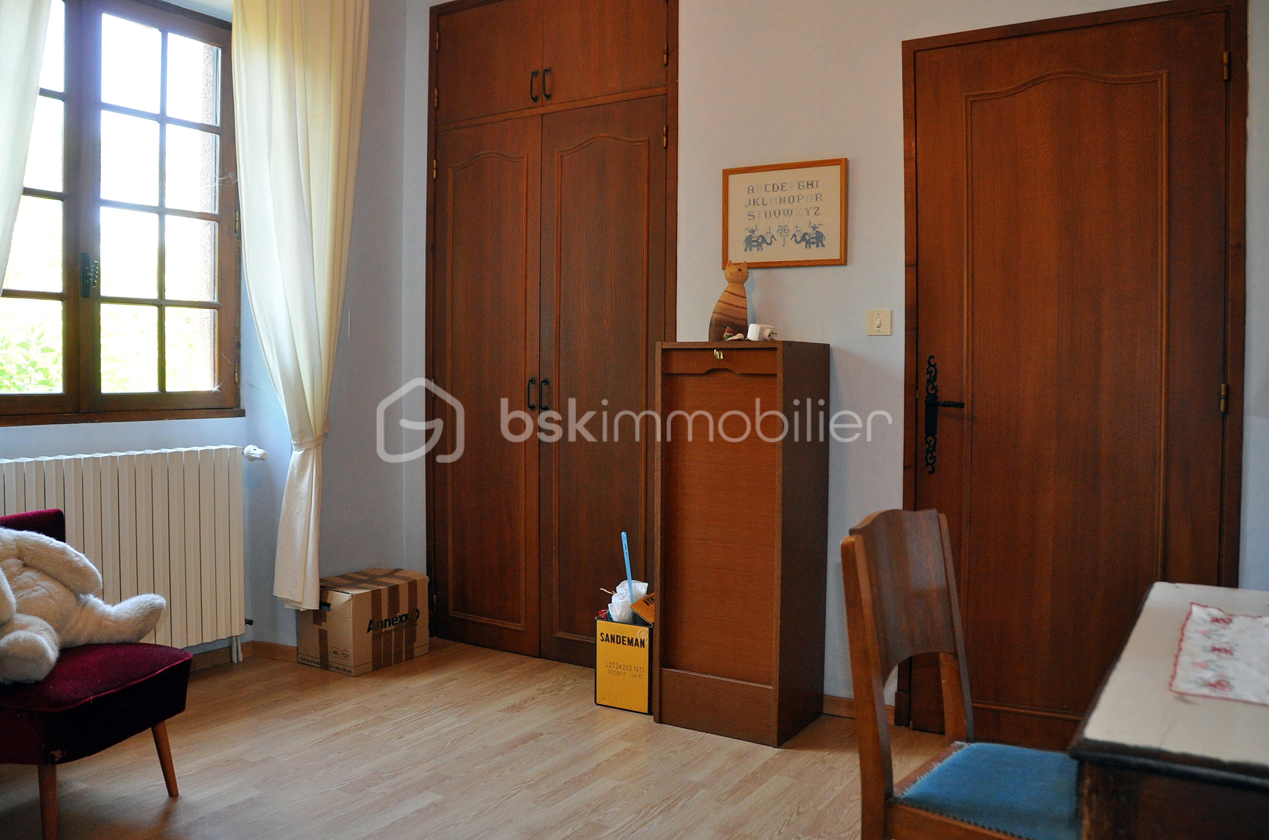 chambre 12.jpg