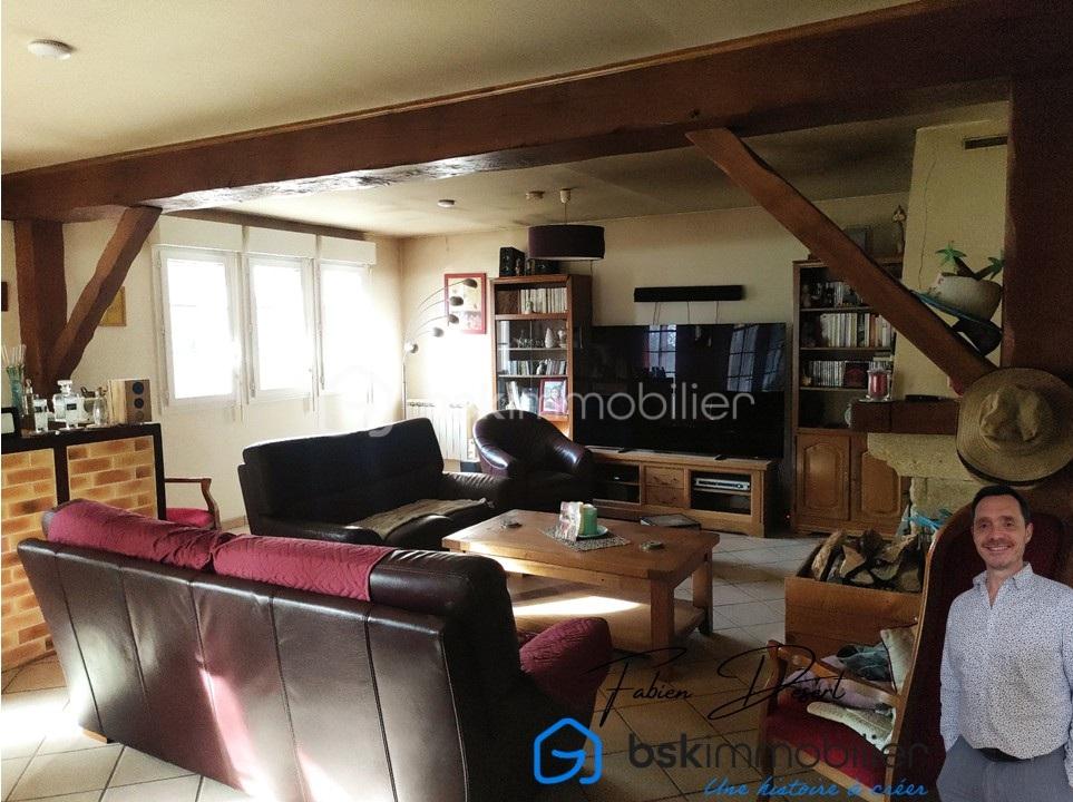 Maison traditionnelle de 207 m² - Salon.jpg