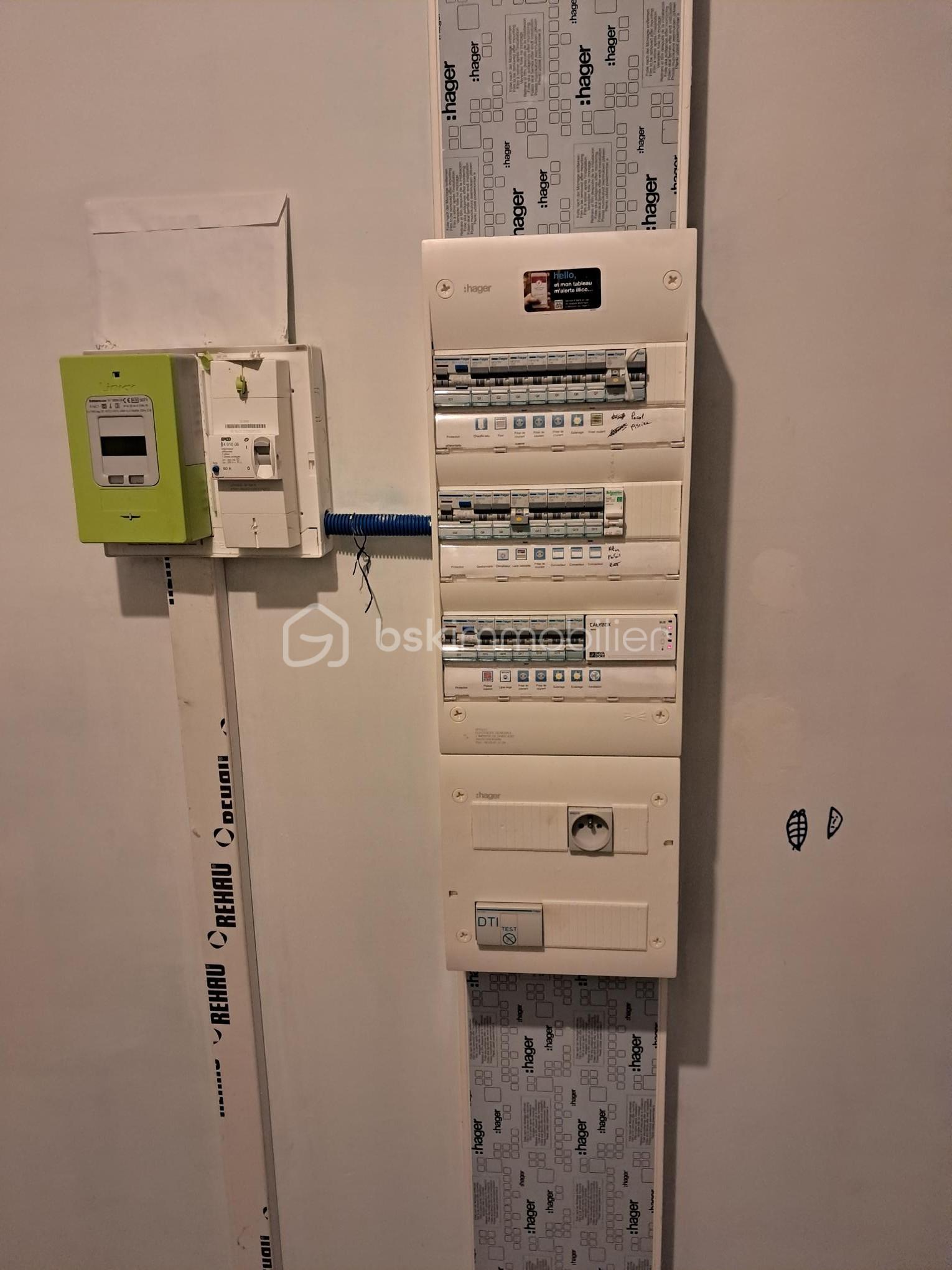 Villa de 76 m² - 13a-tableau elec.jpg