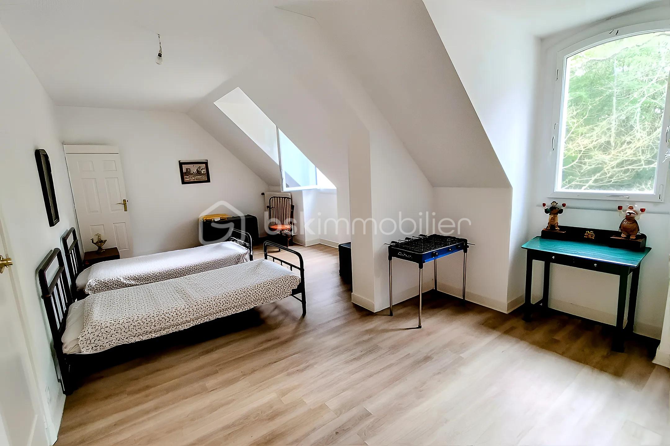 Maison de 192 m² - 62bf8bc0-ba84-49c5-a368-89d250b604b6.jpg