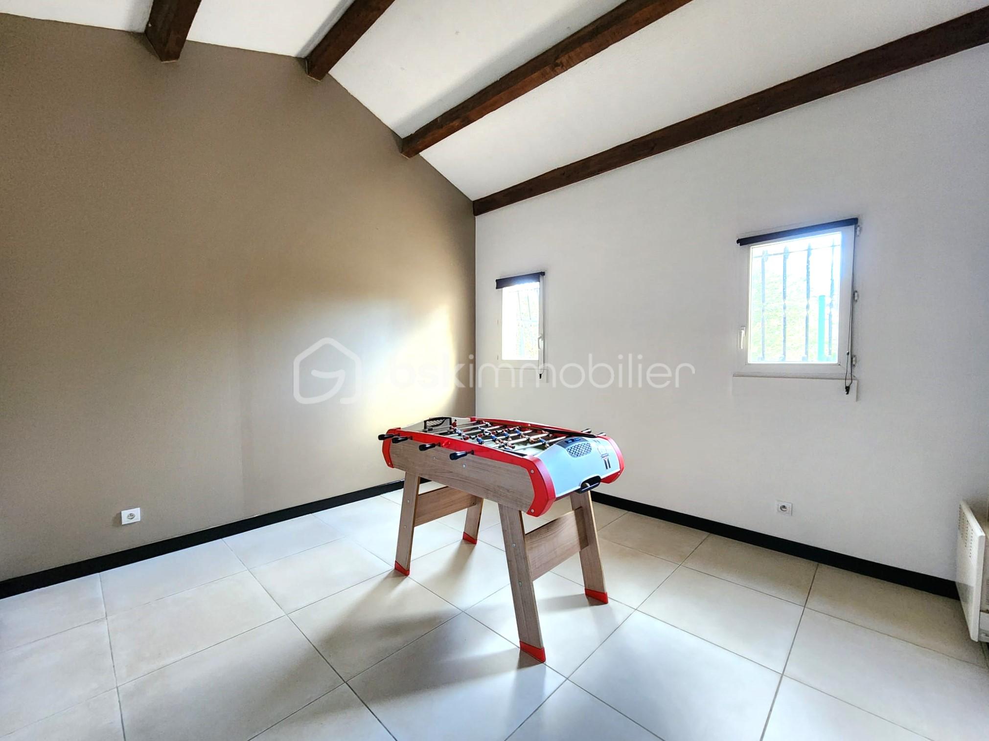 Villa de 183 m² - 01020a75-cbf1-4706-badd-5664d78c628b.jpg