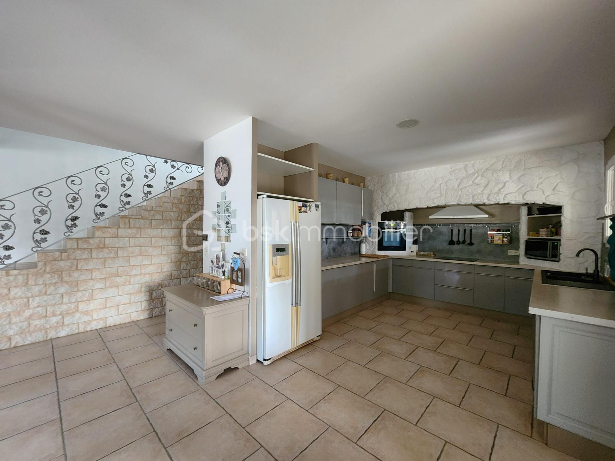 Villa de 183 m² - cdf13b98-ea14-4b42-abc3-a682516d9bdb.jpg