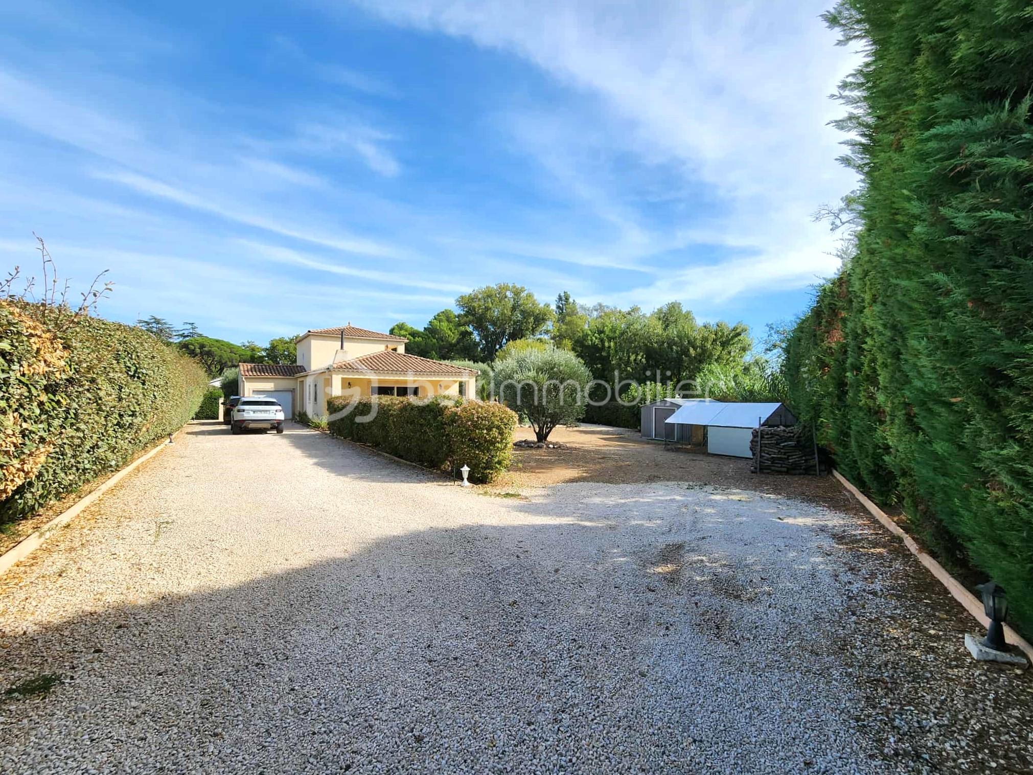 Villa de 183 m² - 3e677b89-6134-47a7-bfce-635528308fbe.jpg