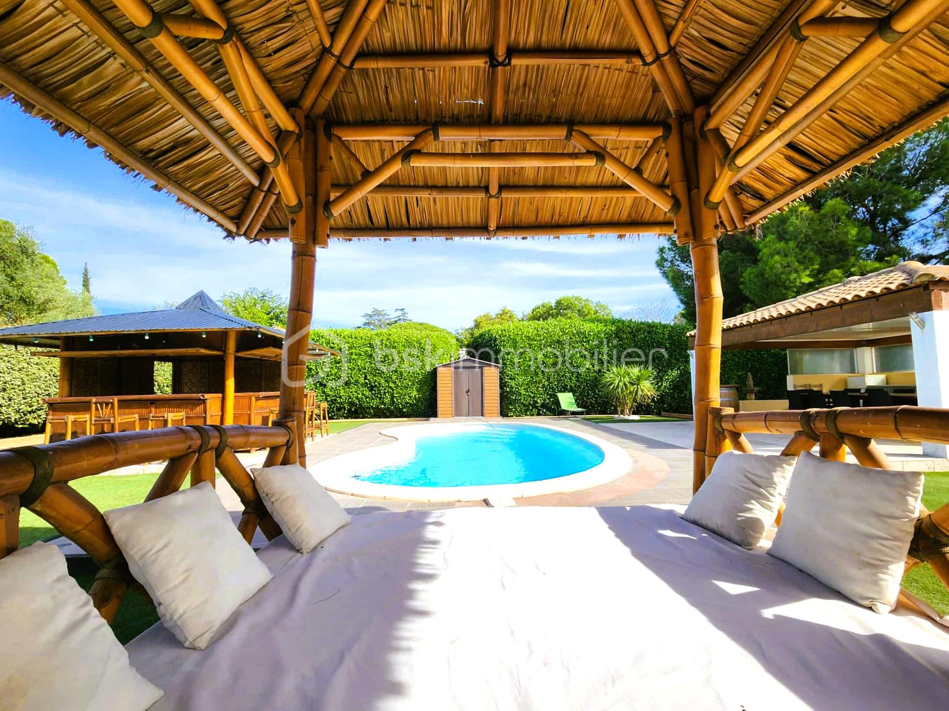 Villa de 183 m² - 34adb7e1-9a51-461b-904d-2ad3bd6ae63d.jpg