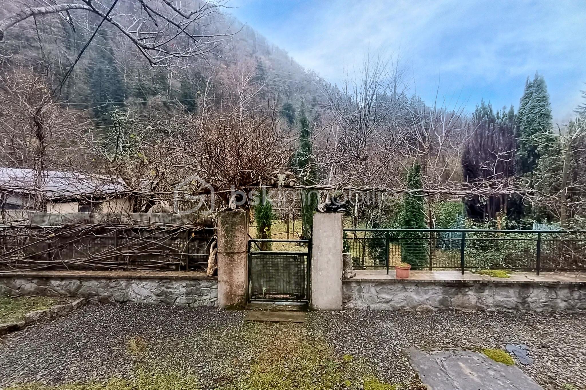 Appartement de 105 m² - hoqi-69effcf0f65a4c7a864f048aa9a4a7a4.jpg