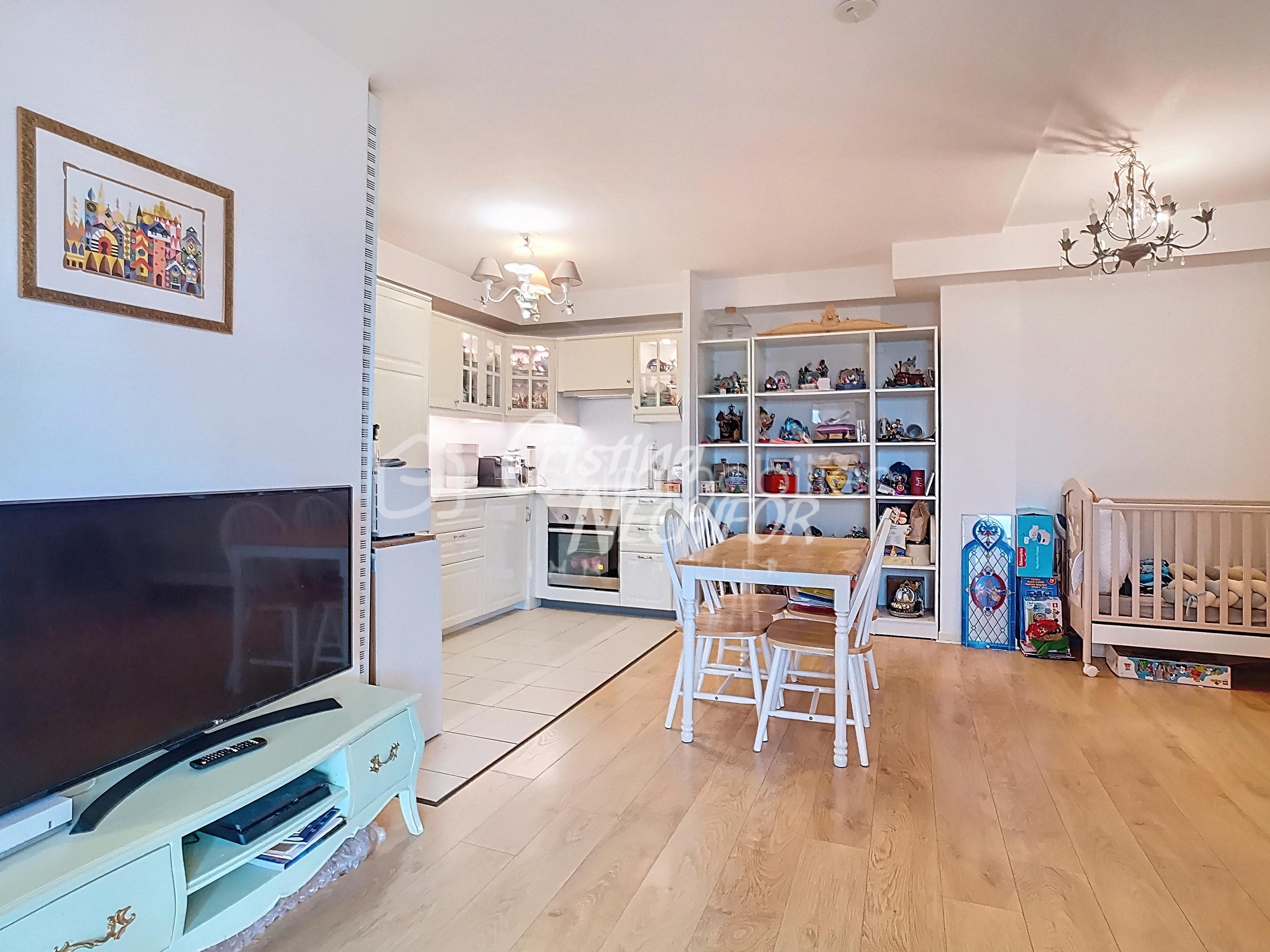 Appartement de 45 m² - castel_00014.jpg