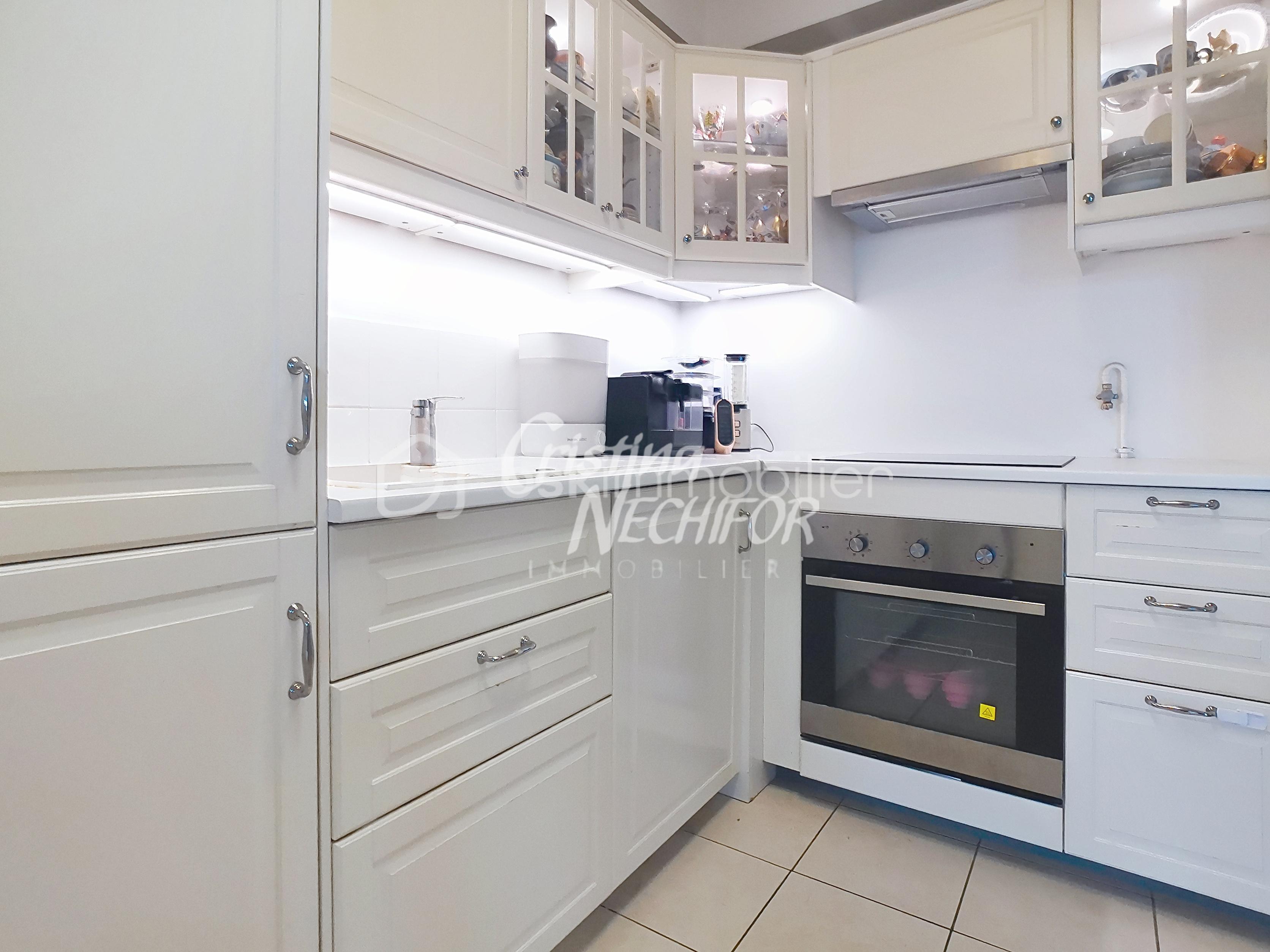 Appartement de 45 m² - castel_00007.jpg