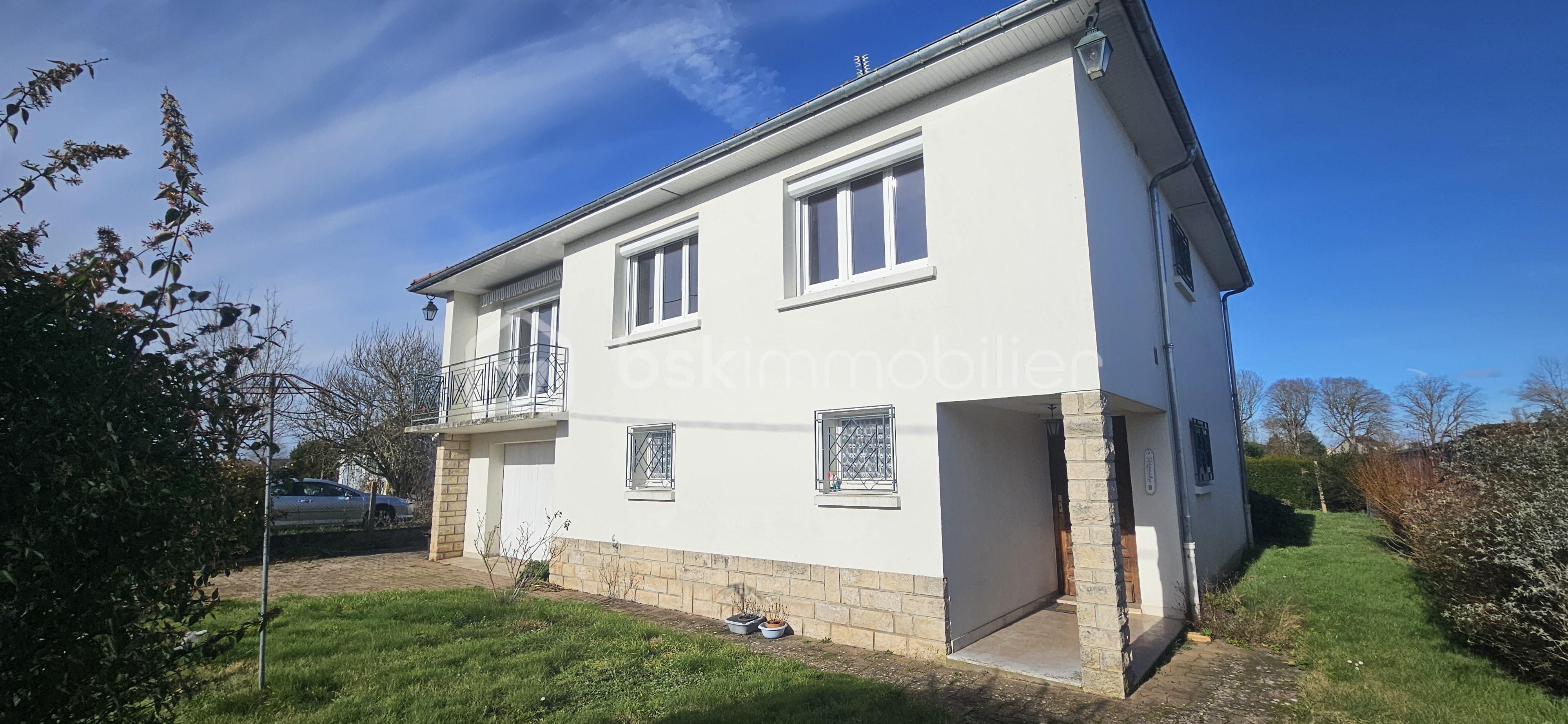 Maison traditionnelle de 103 m² - 1000173911.jpg