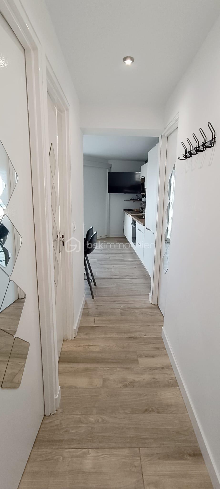 Appartement de 37,62 m² - ENTREE.jpg