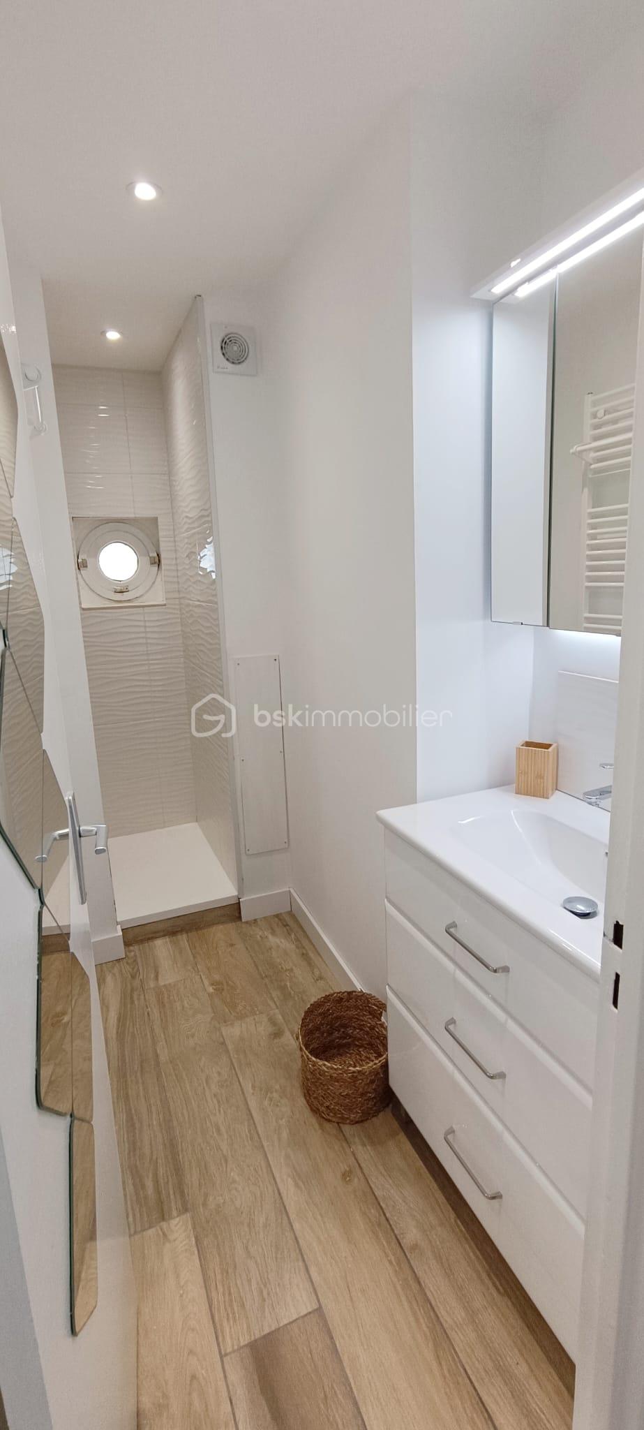 Appartement de 37,62 m² - SALLE D'EAU.jpg