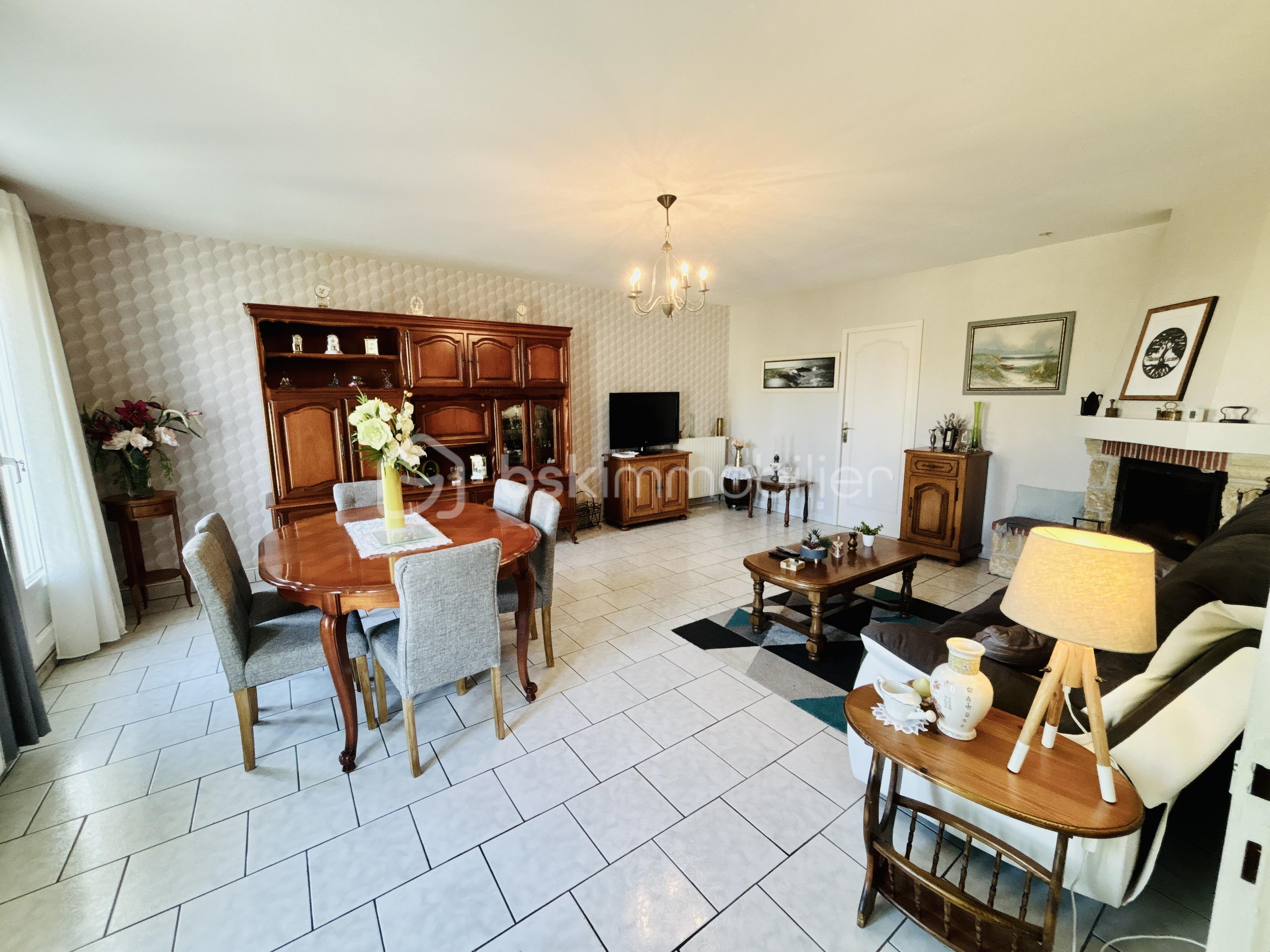 Maison de 100 m² - DJI_20251120_115532_877.jpg