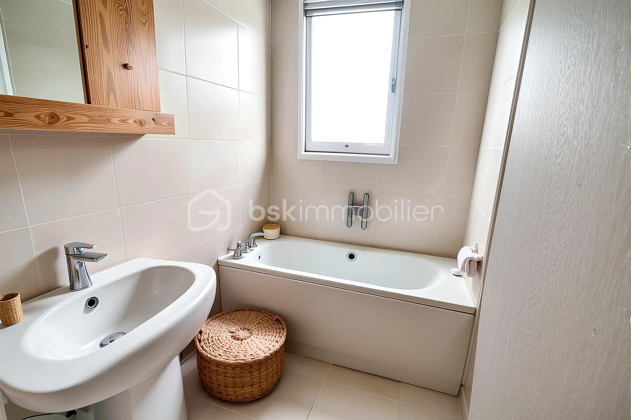 Appartement de 58 m² - SDB Poujade Home.jpg