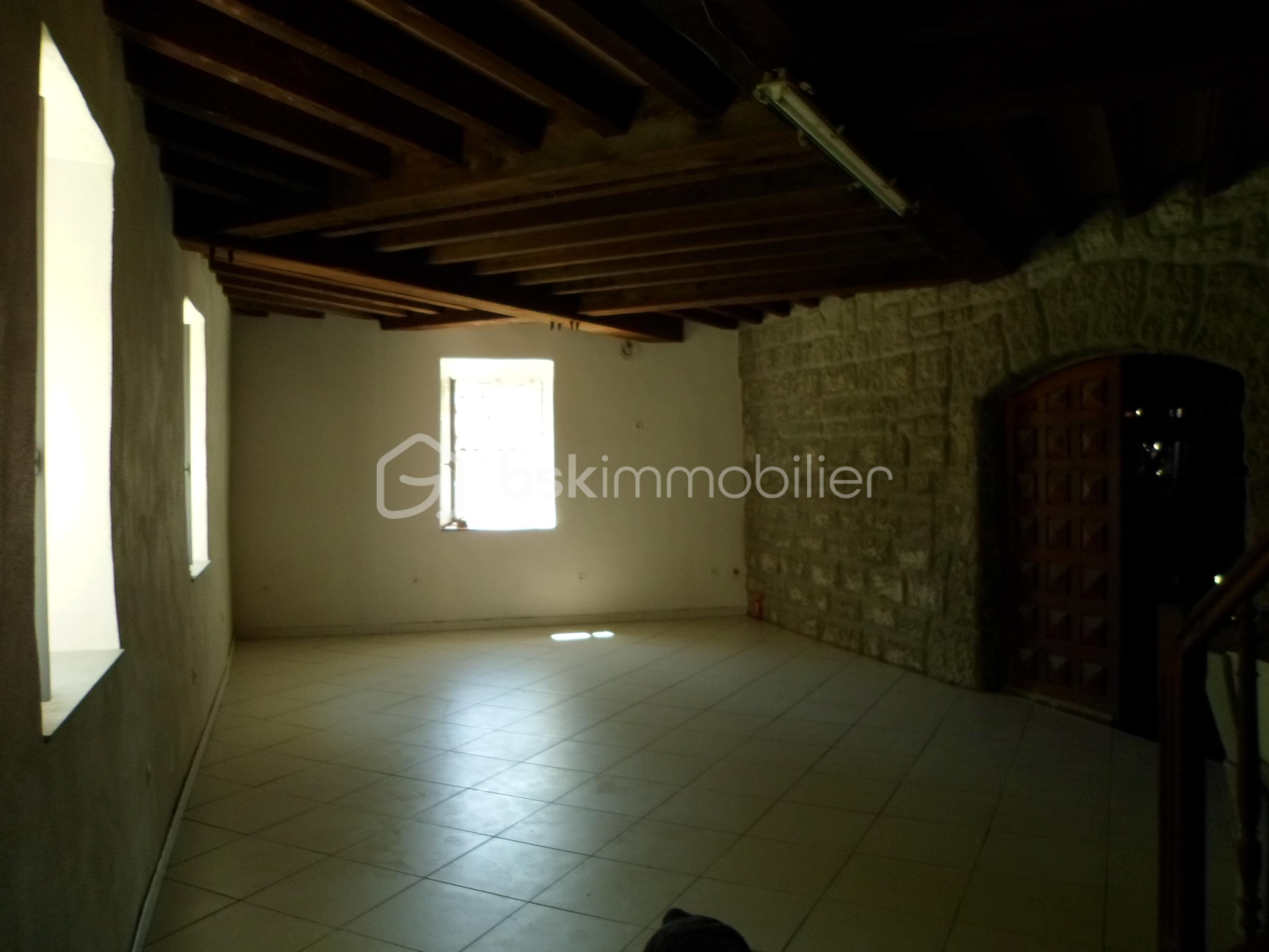 Maison de 600 m² - salle de 45m2.JPG