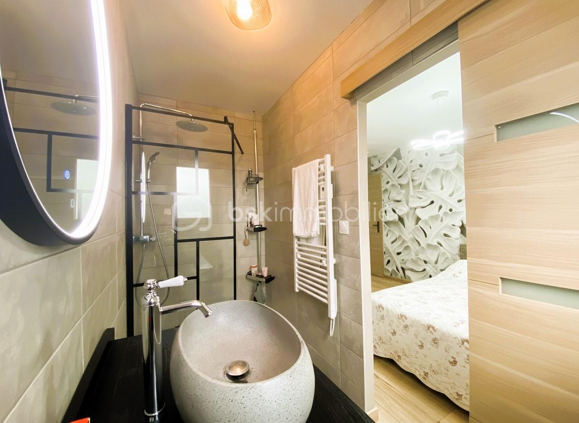 SALLE D EAU POUR ANNONCE.jpg