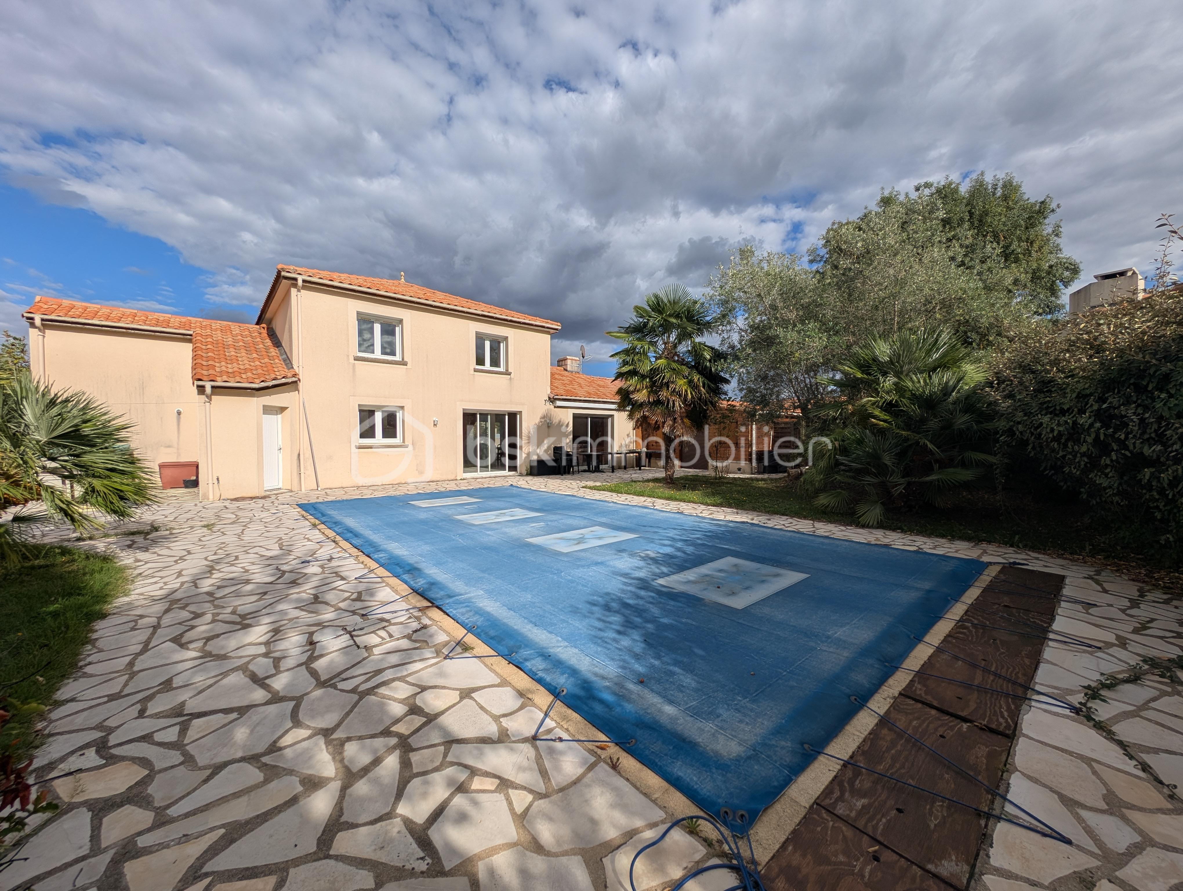 Maison 6 pièces 139 m² · à Saint-Julien-de-Concelles · 139 m² · 400 000 €