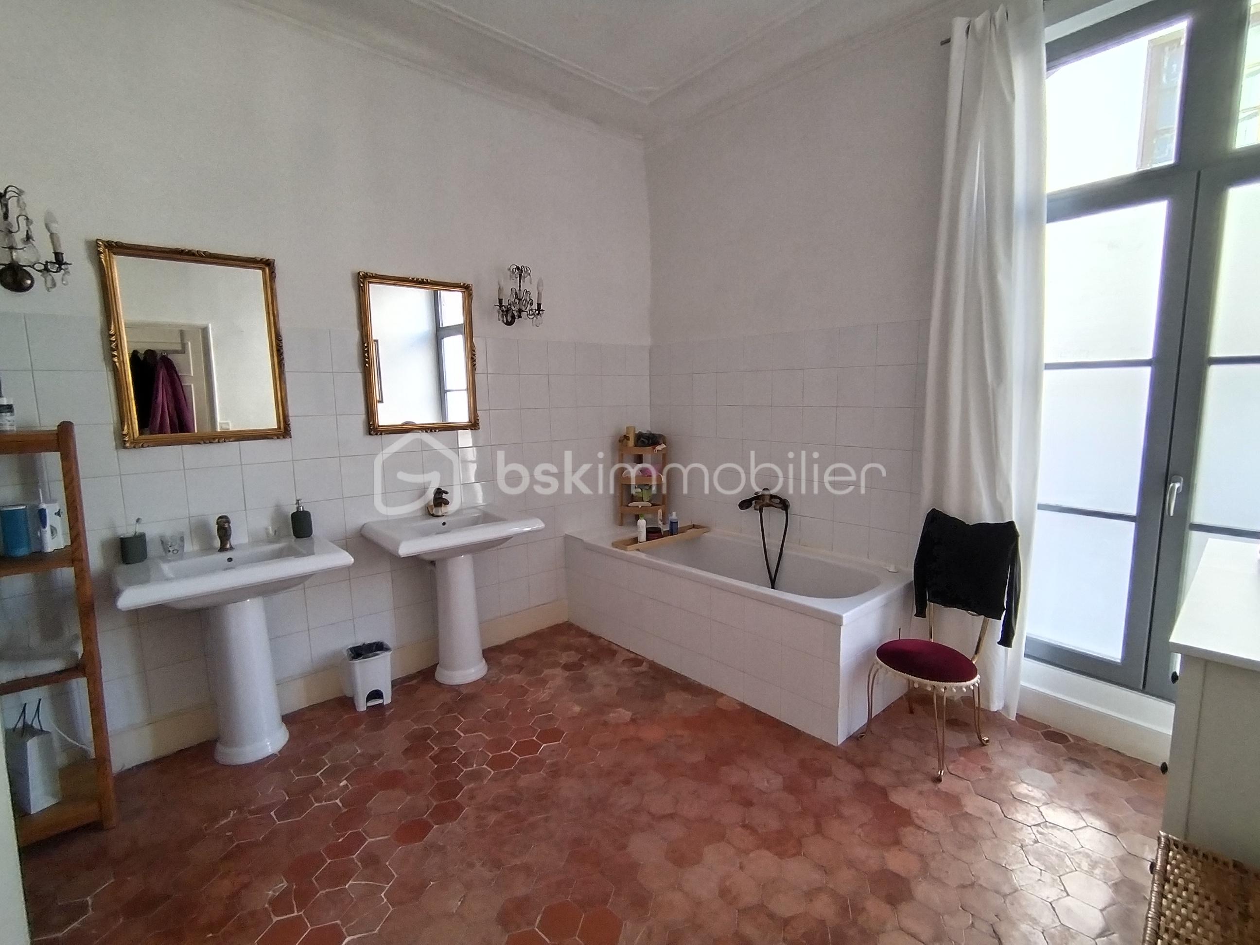 Maison de maitre de 260 m² - IMG_20241221_110533.jpg