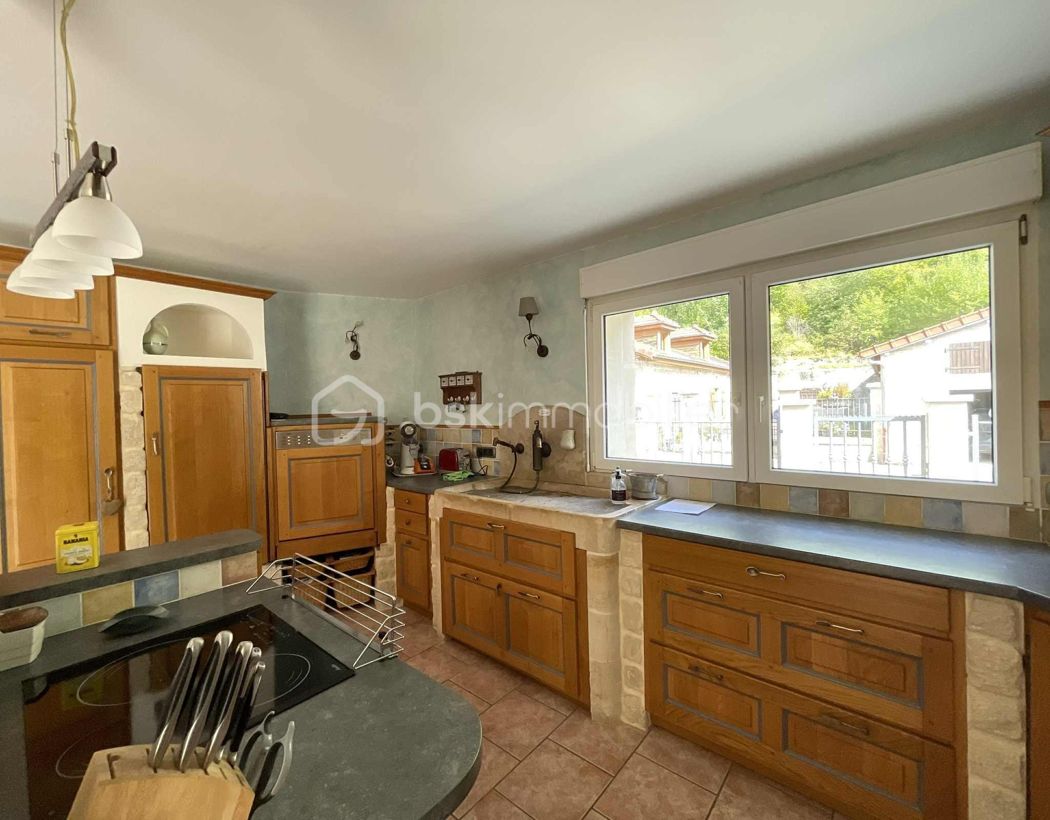 Maison de 225 m² - cuisine 3.jfif